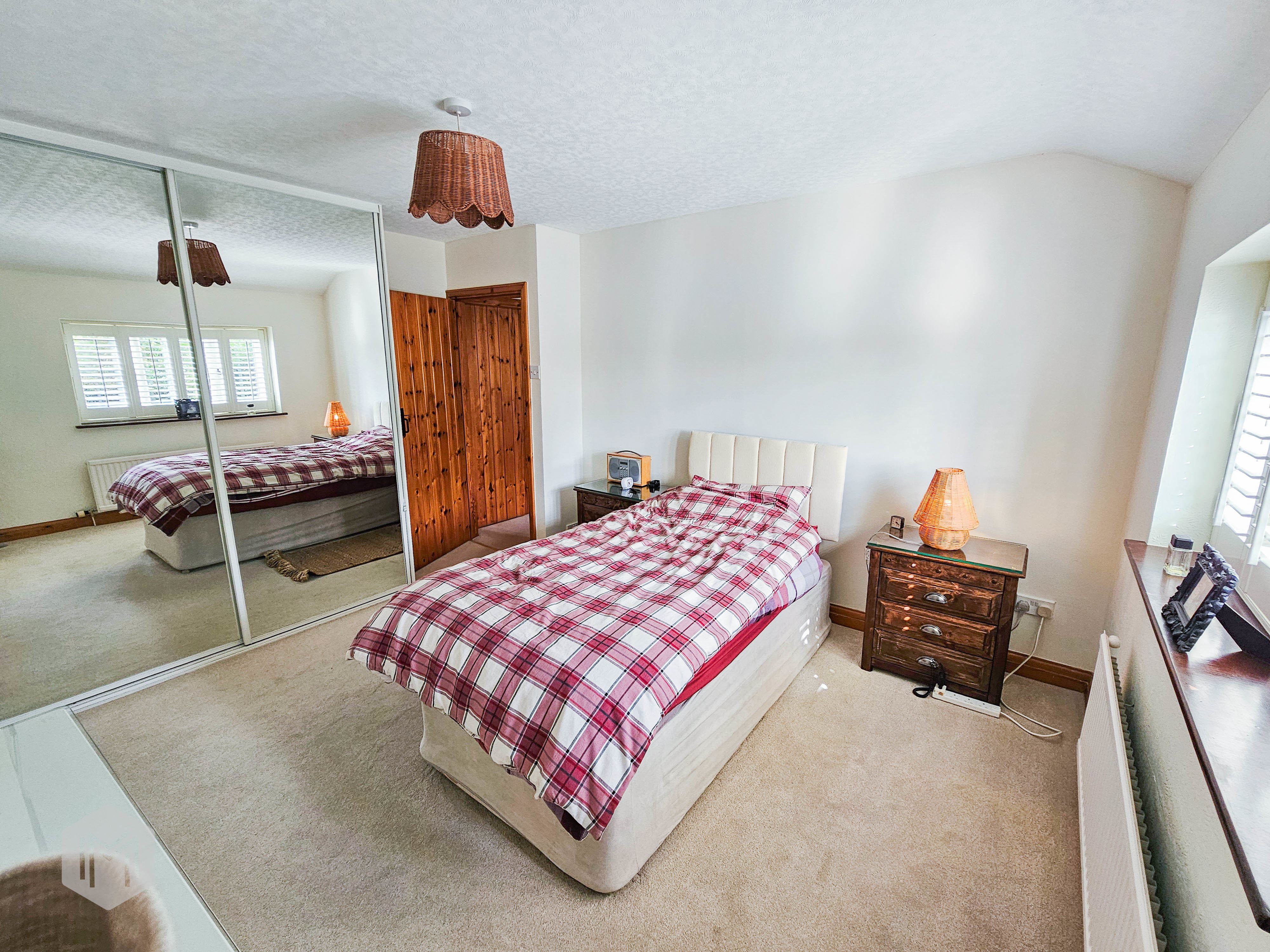 Southworth Lane, Croft, WA3, photo 13