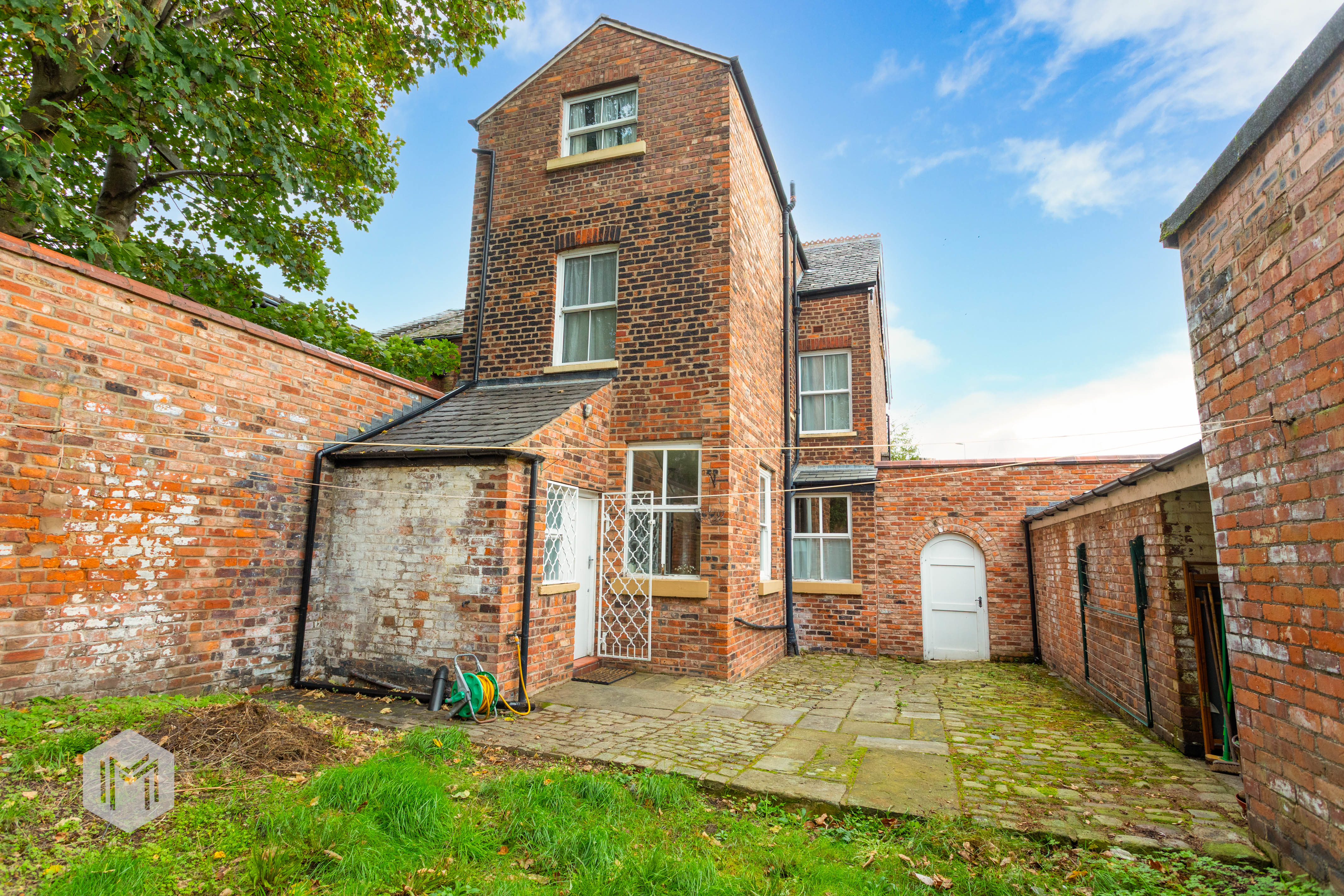 Franklin Street, Eccles, M30, photo 37