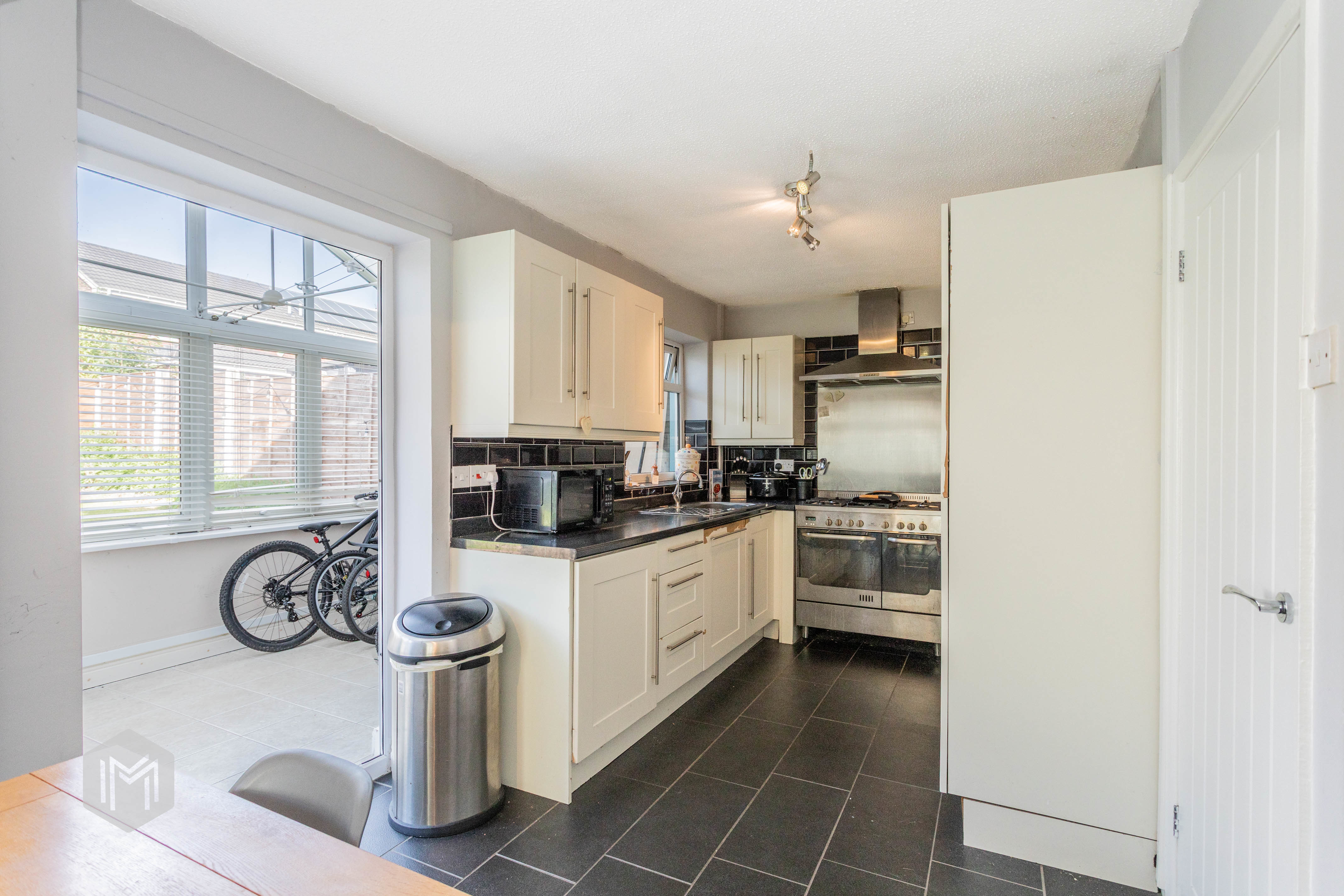 Meadowfield Drive, Worsley, M28, photo 4