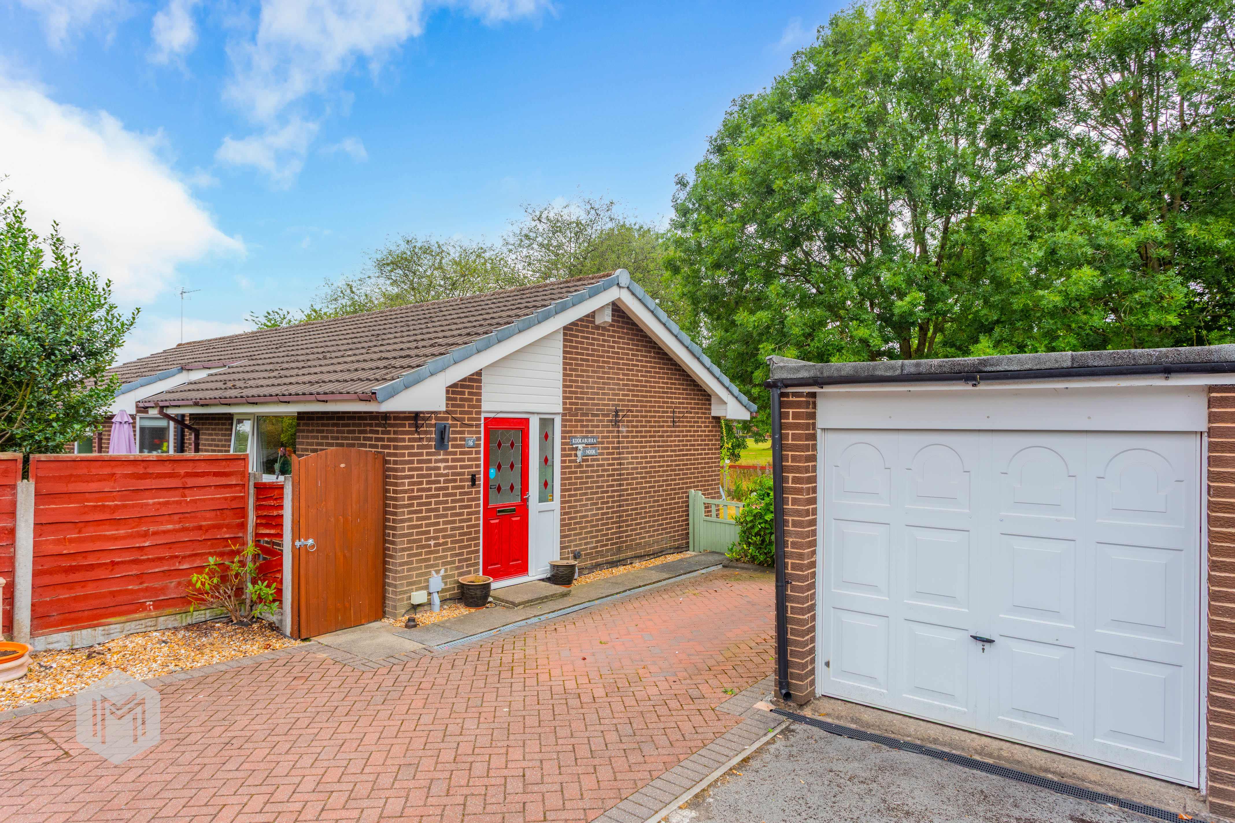 Montcliffe Close, Birchwood, WA3