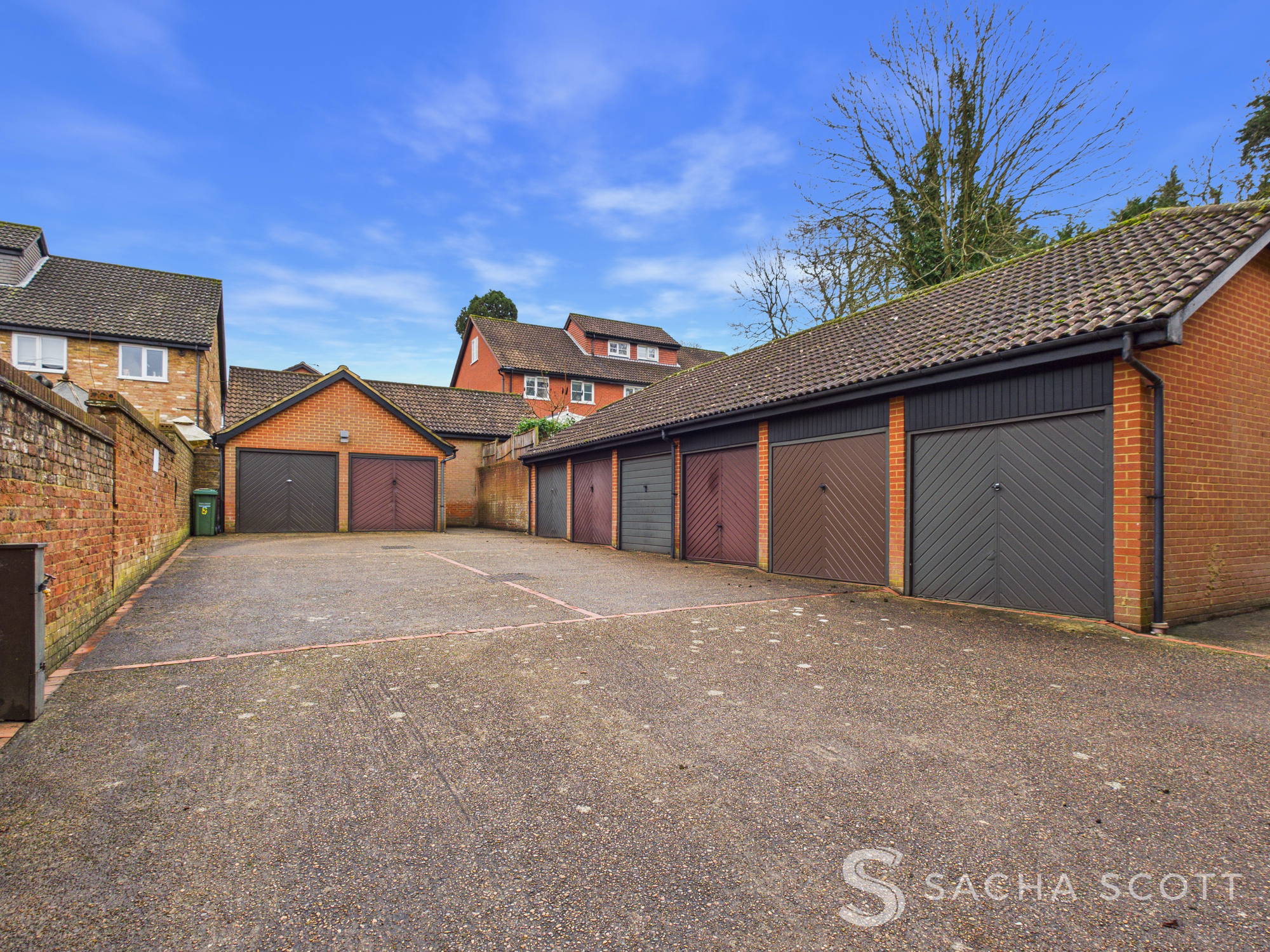 Four Bedroom Terraced Family Home, Lower Dunnymans, Banstead, SM7, photo 29