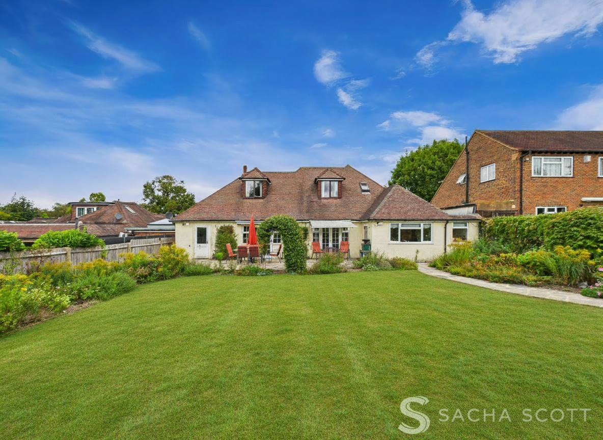 Gilhams Avenue, Banstead, SM7