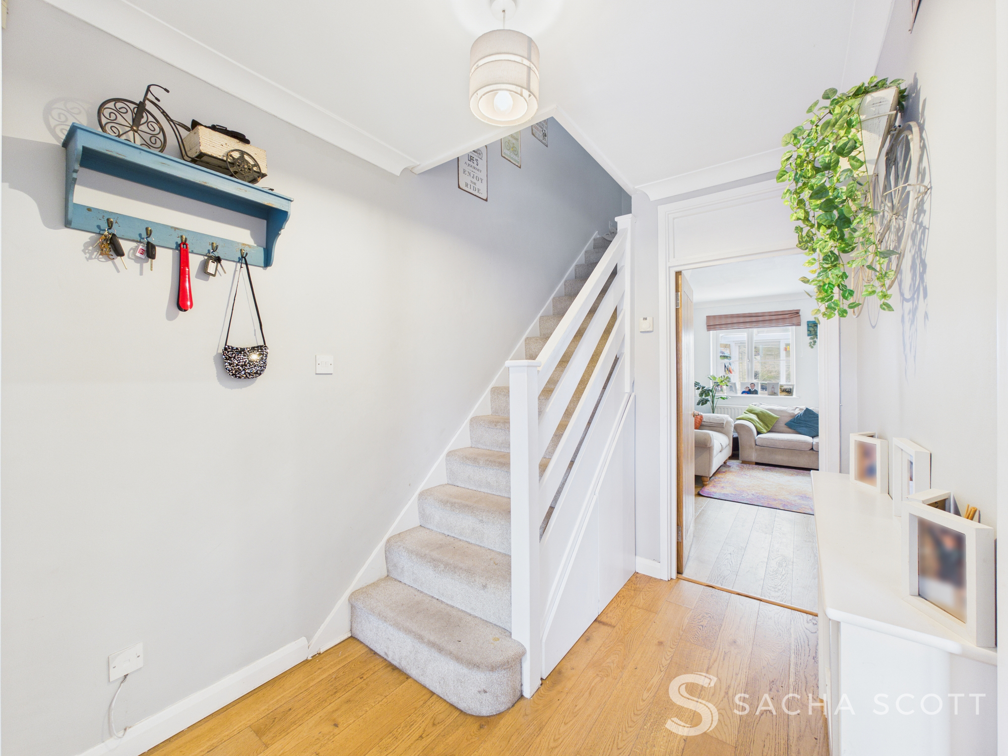 Four Bedroom Terraced Family Home, Lower Dunnymans, Banstead, SM7, photo 24