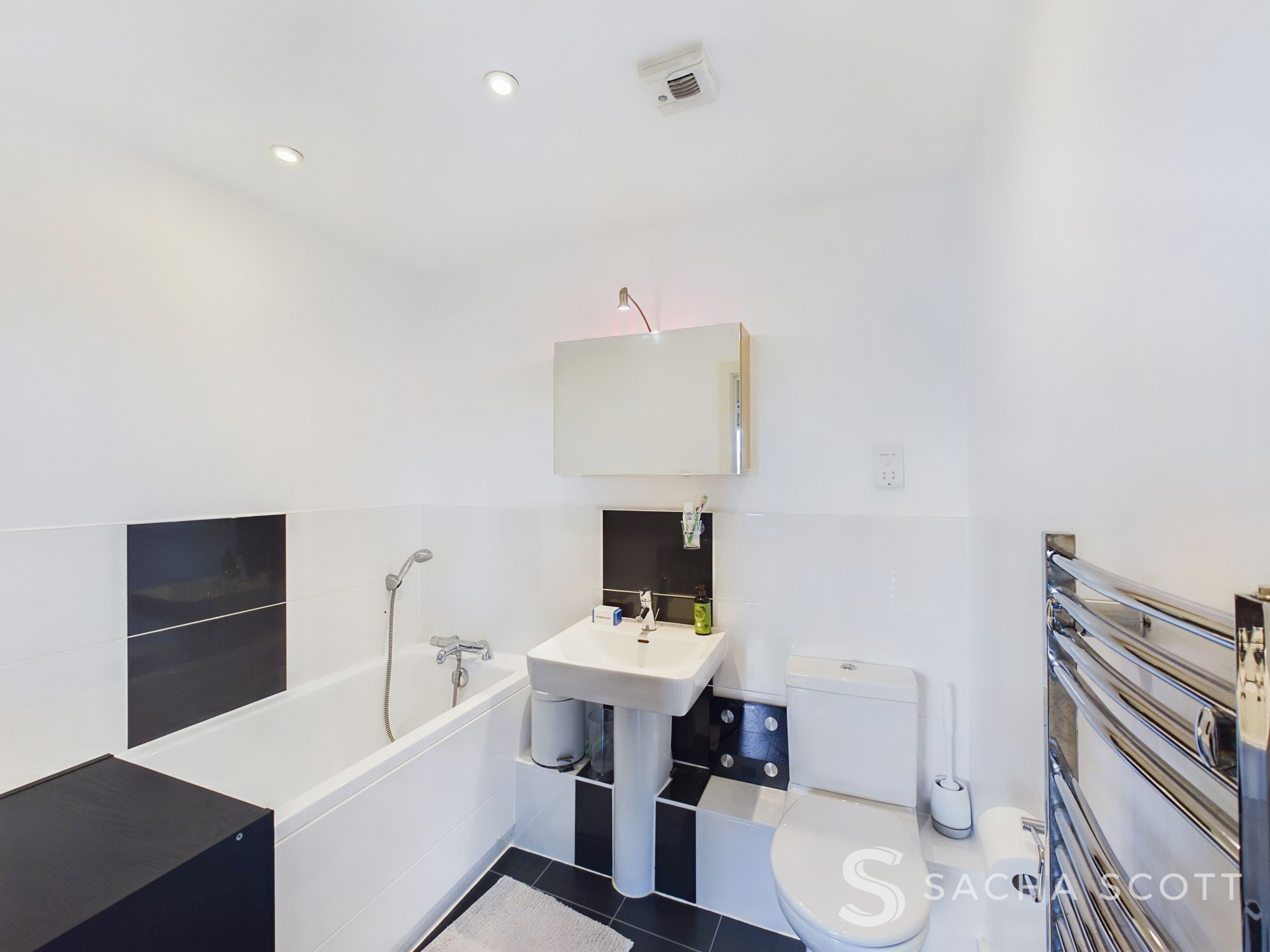 Church Street, Epsom, KT17, photo 16