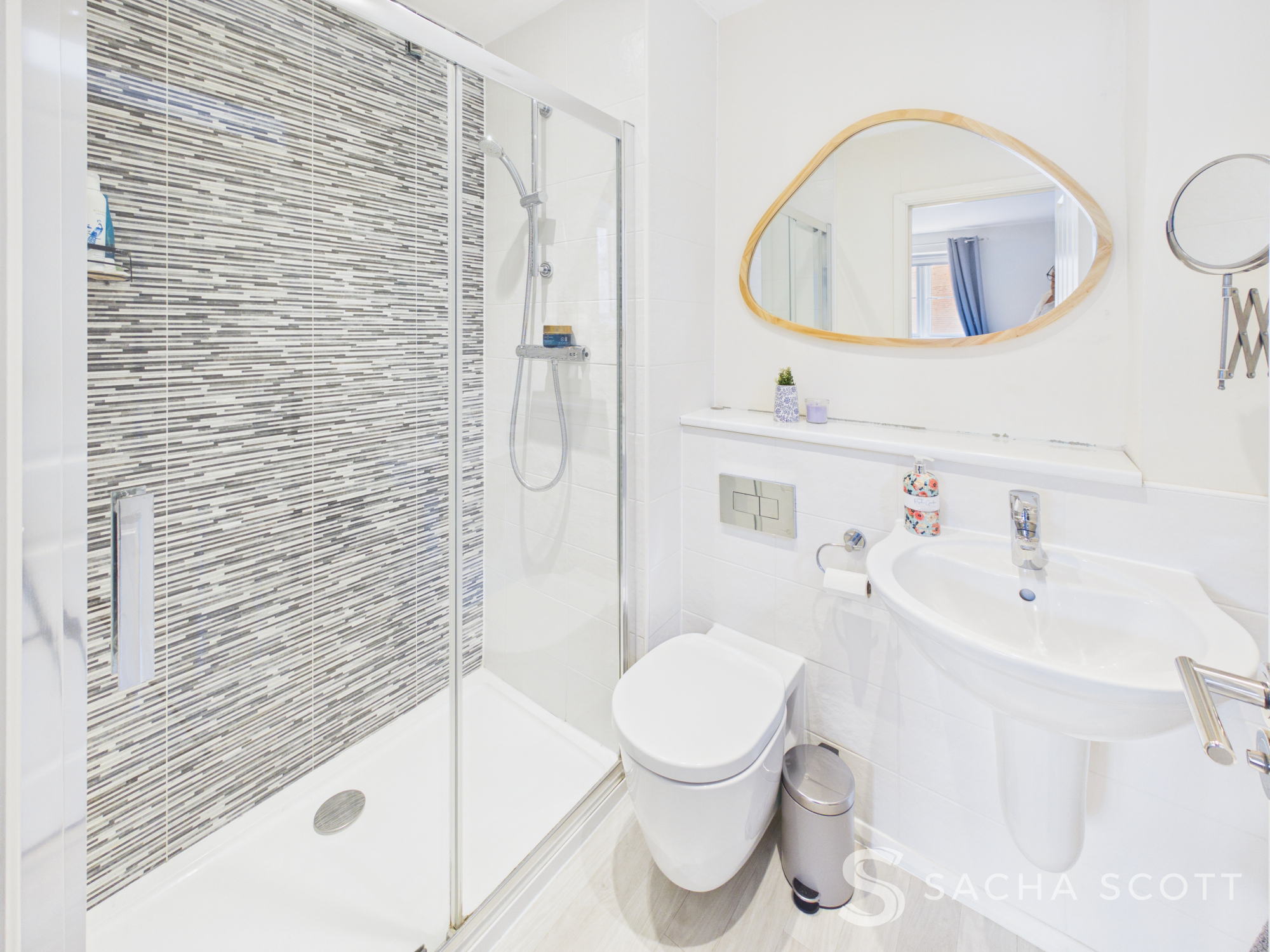 Rona Maclean Close, Epsom, KT19, photo 17