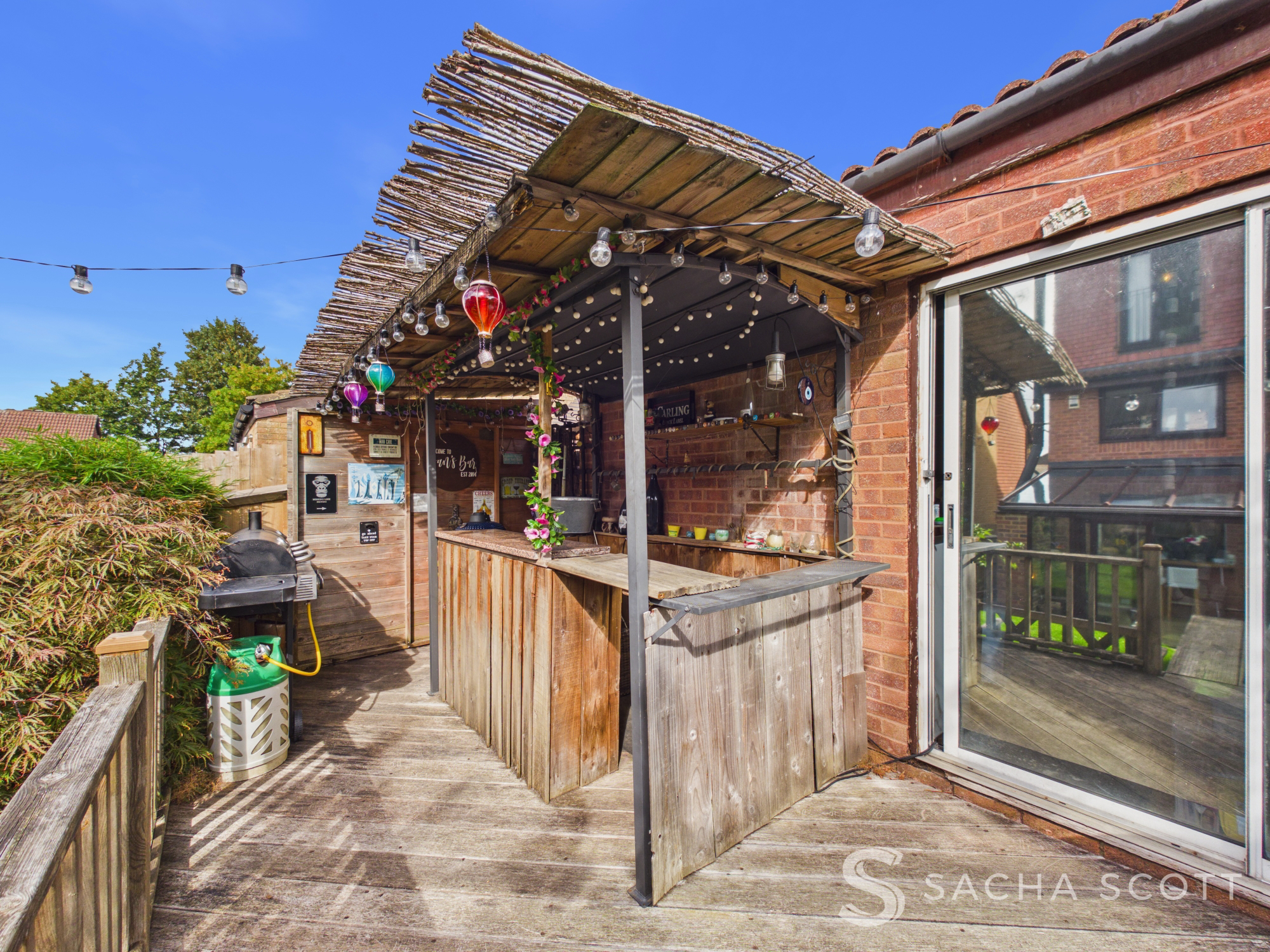 Garden Bar