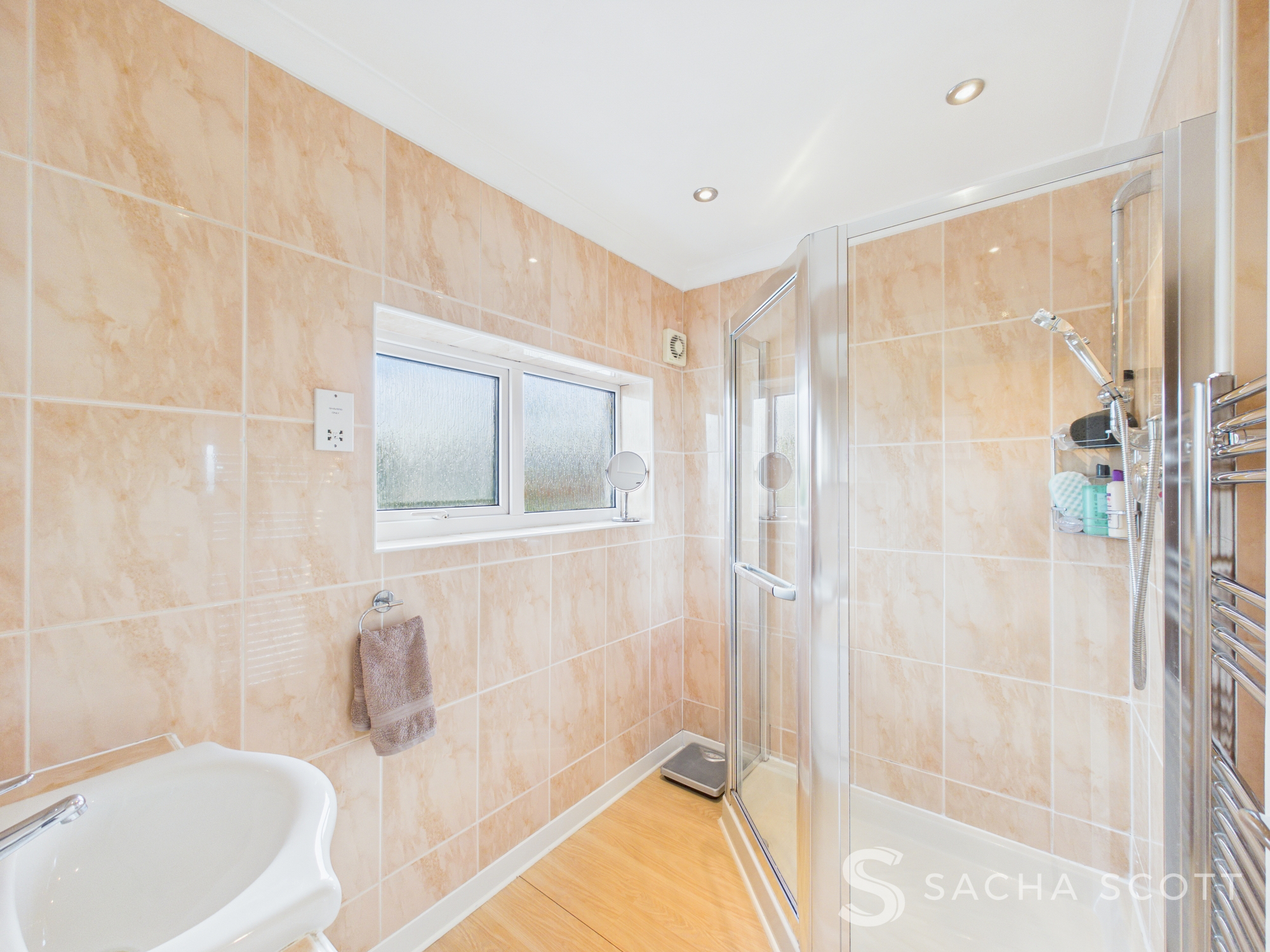 Chetwode Road, Tadworth, KT20, photo 17