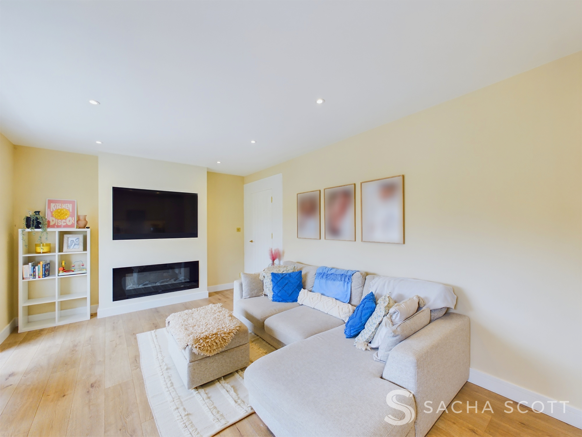 Lounge Area