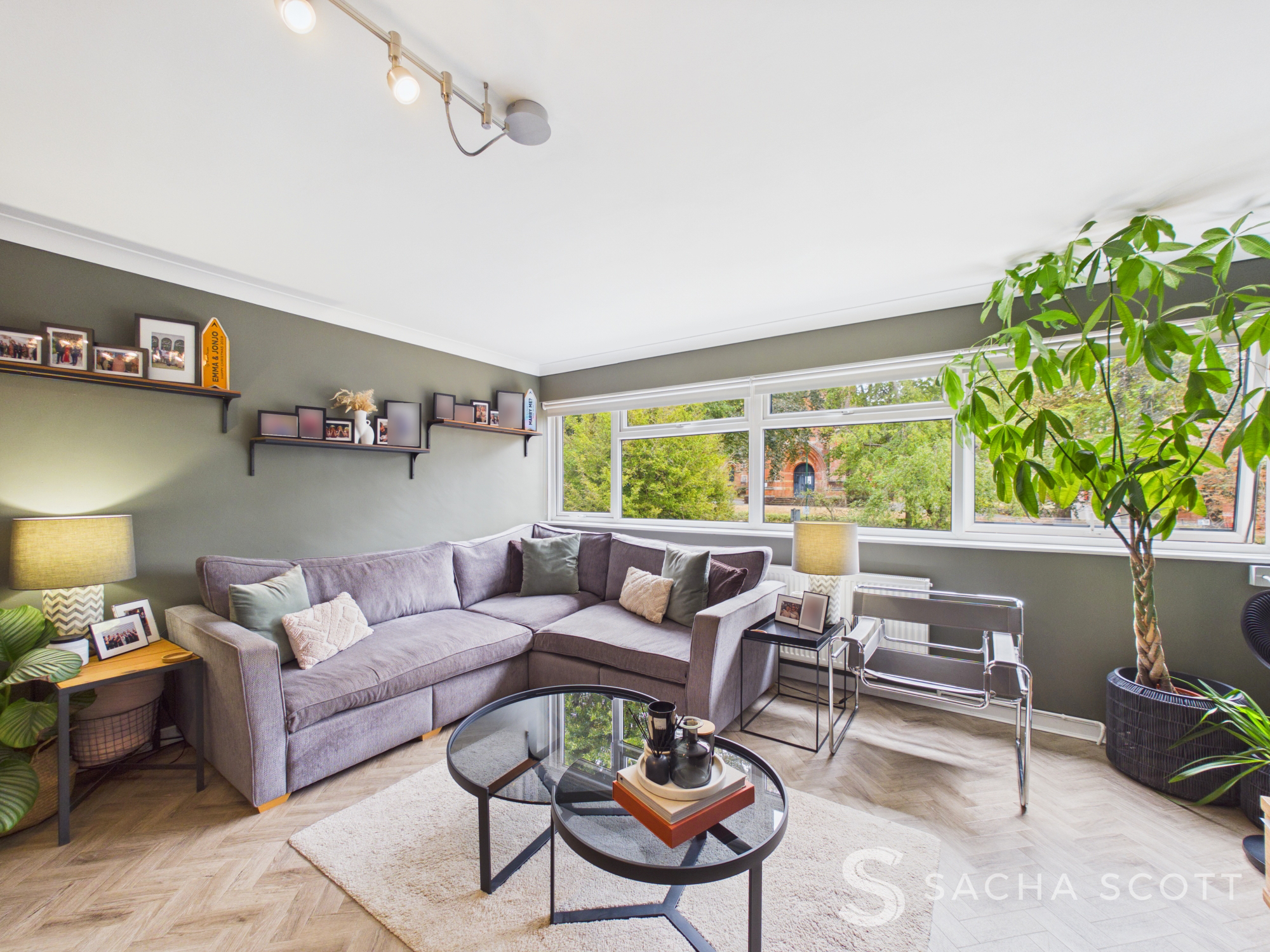 Lounge Area