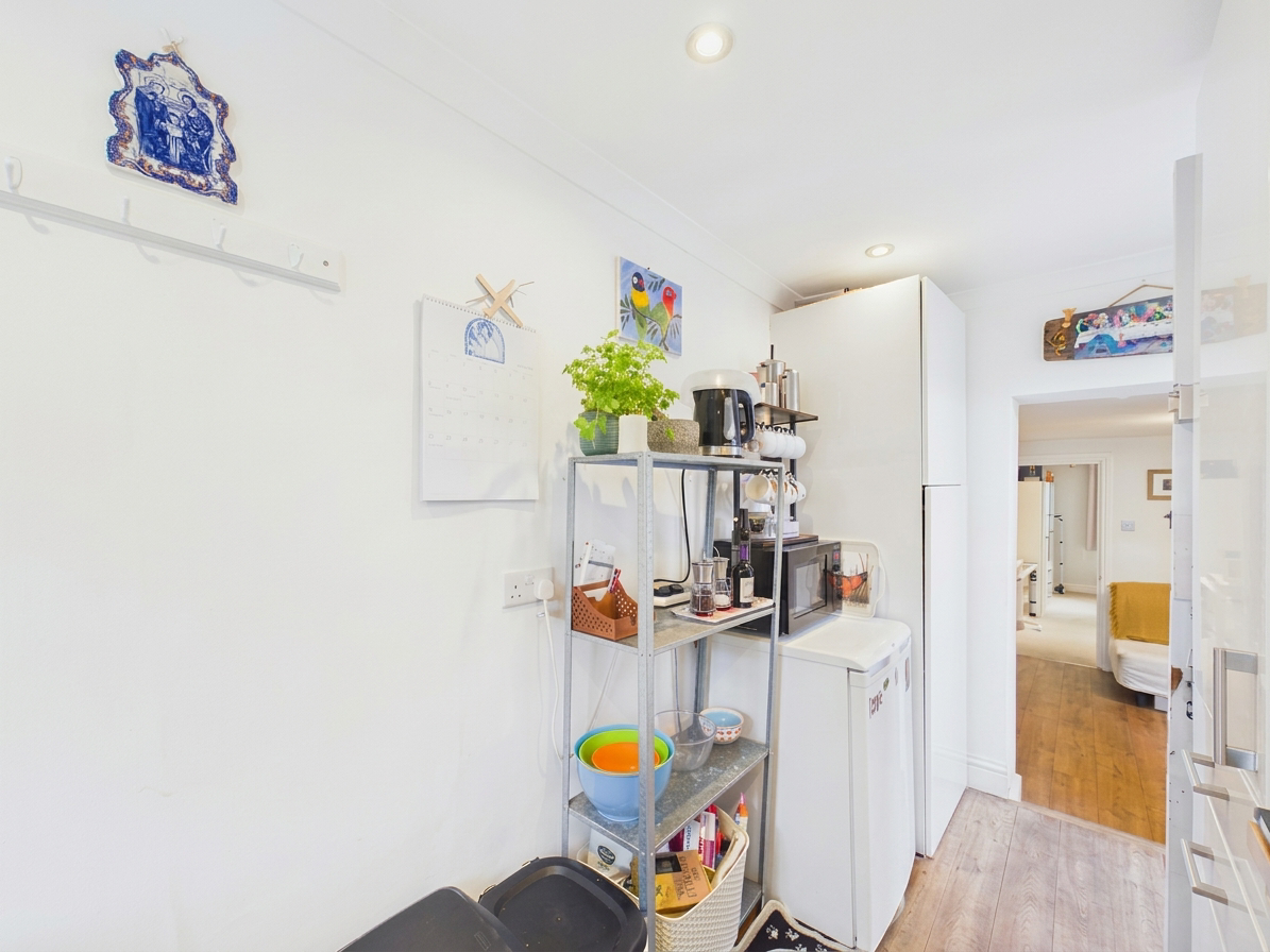 Falkland Road, Dorking, RH4, photo 8