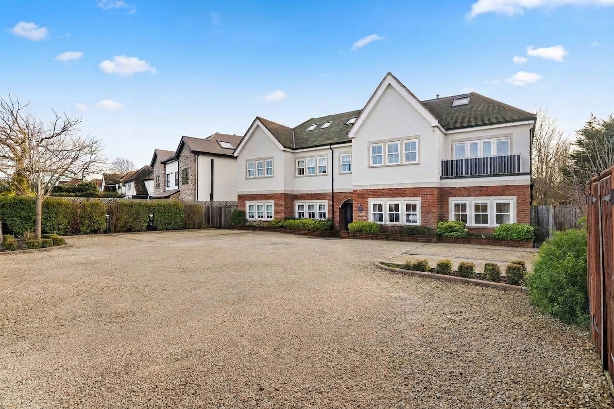 Fir Tree Road, Kereg Court, SM7