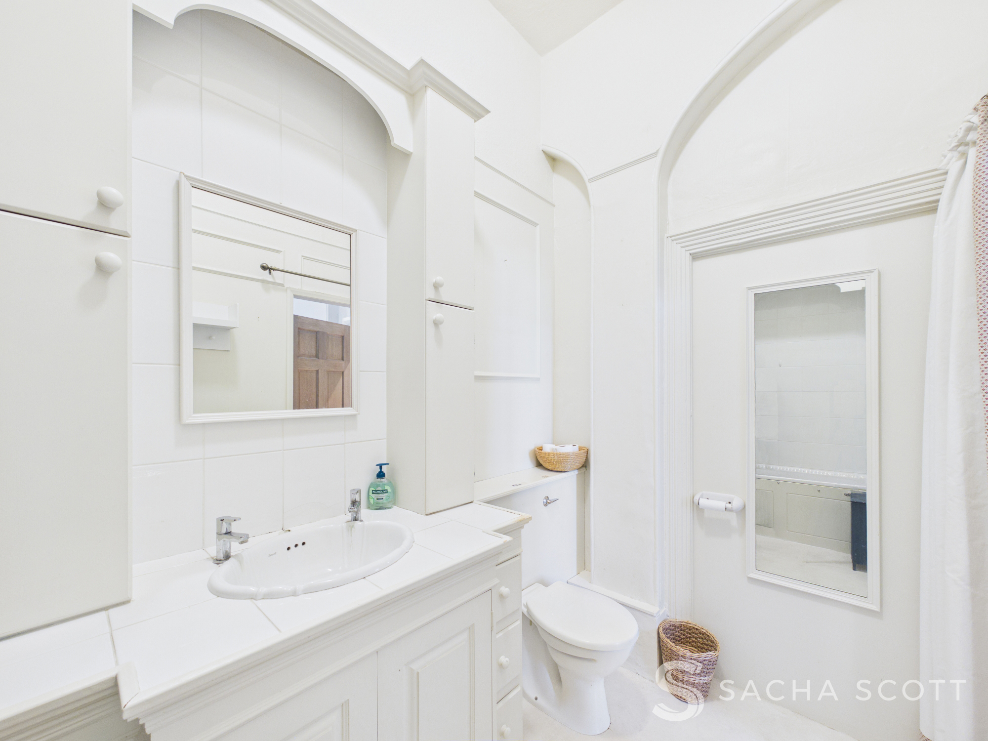The Grove, Epsom, KT17, photo 13