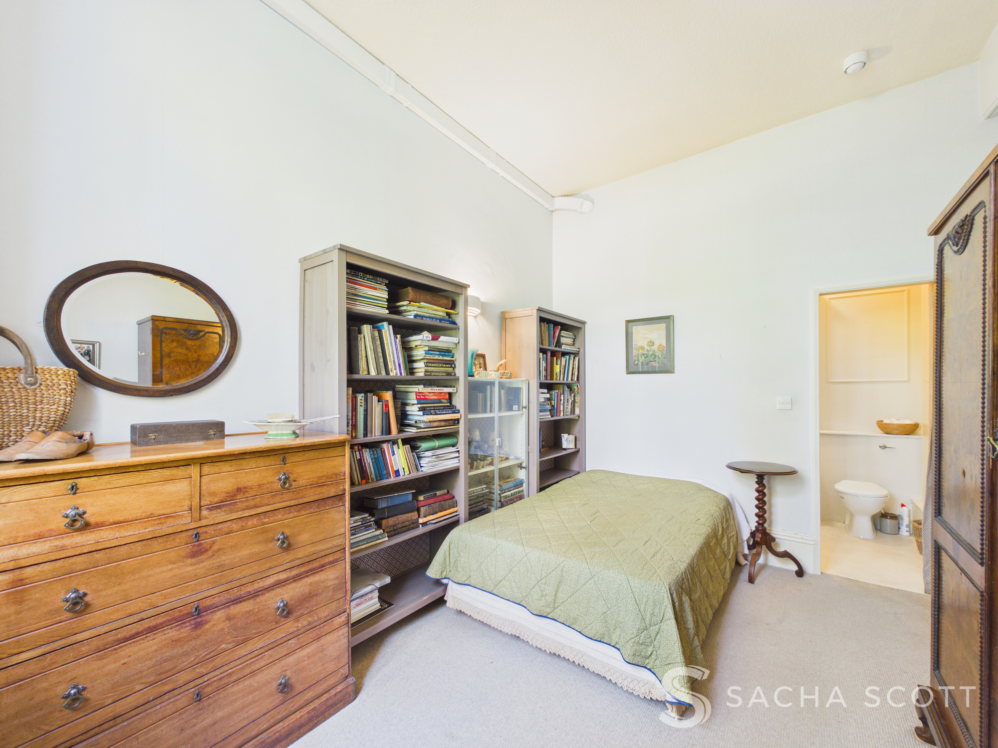 The Grove, Epsom, KT17, photo 11