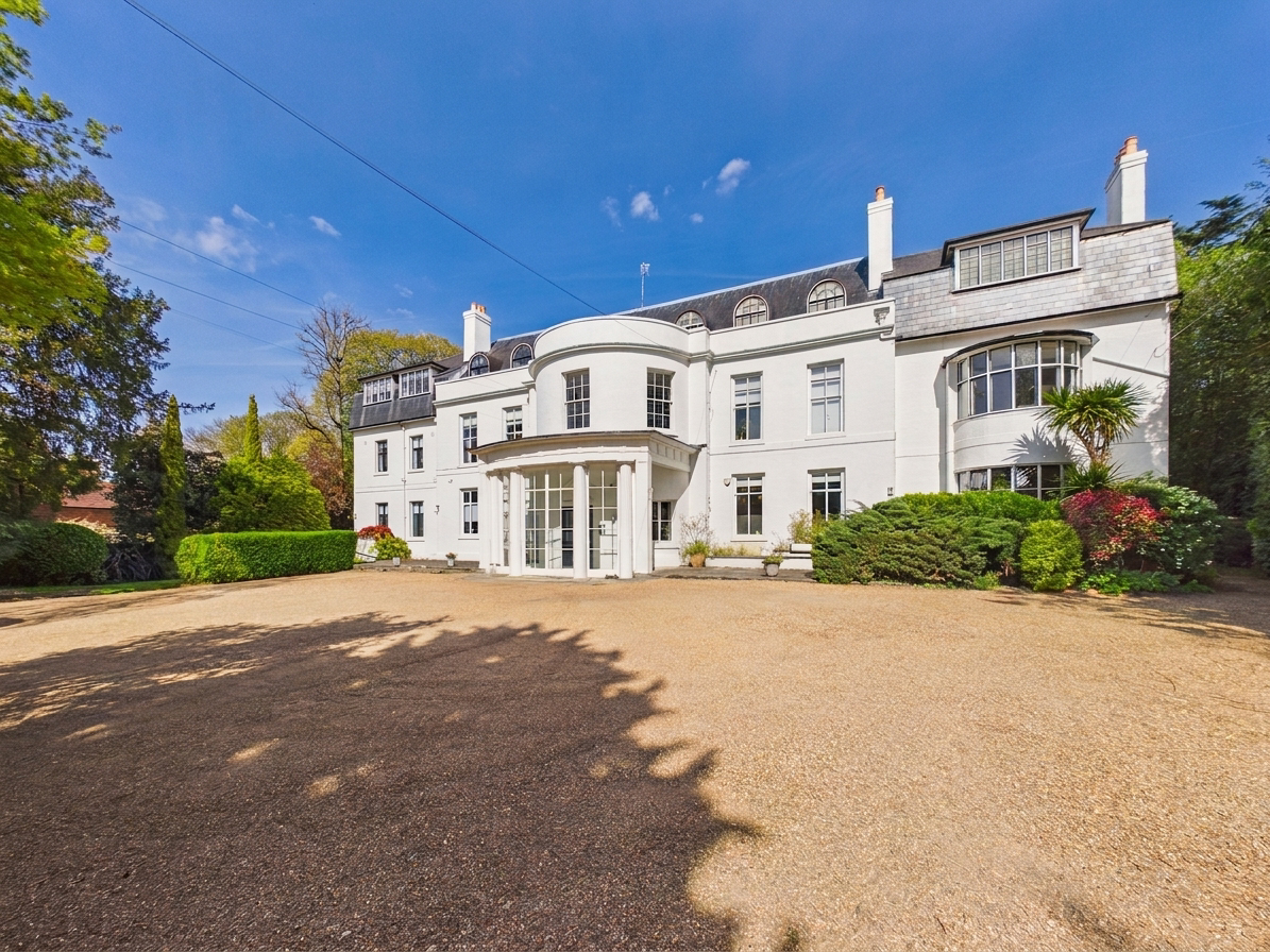 The Grove, Epsom, KT17, photo 26