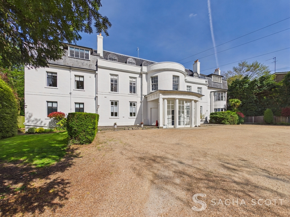 The Grove, Epsom, KT17
