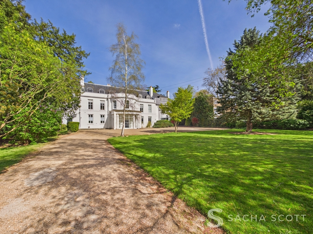 The Grove, Epsom, KT17, photo 25
