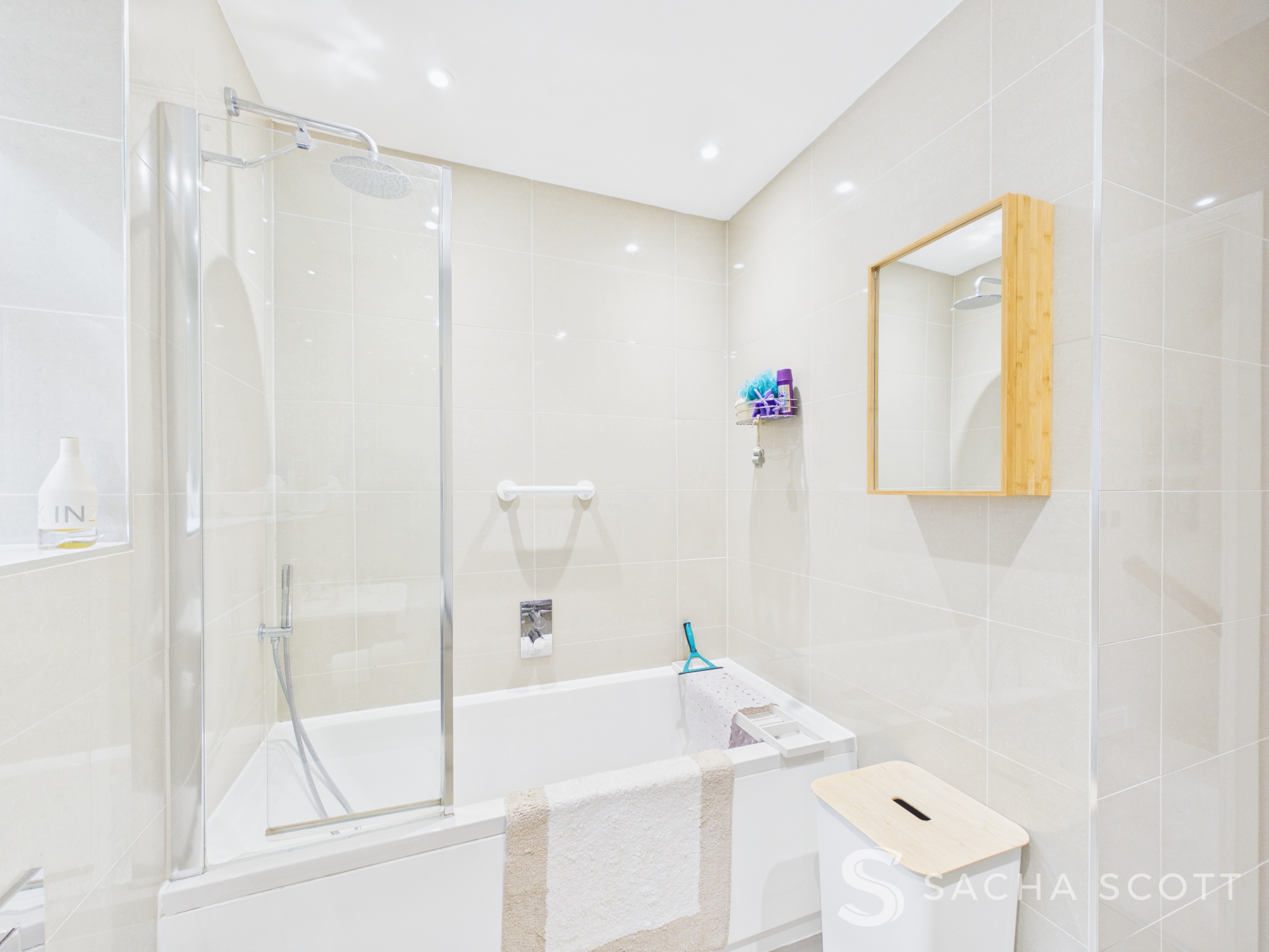 Mimosa Close, Epsom, KT17, photo 22
