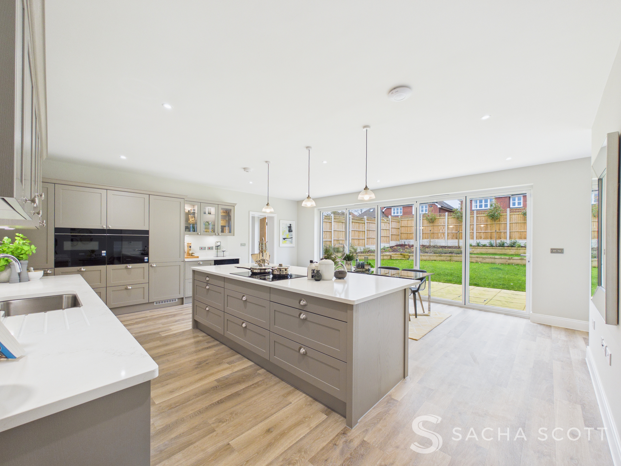 Cross Road, Tadworth, KT20, photo 12