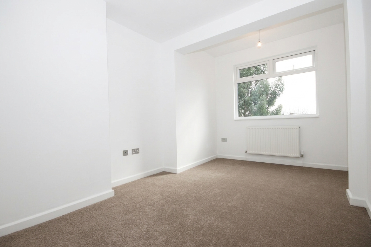 The Glade, Epsom, KT17, photo 14