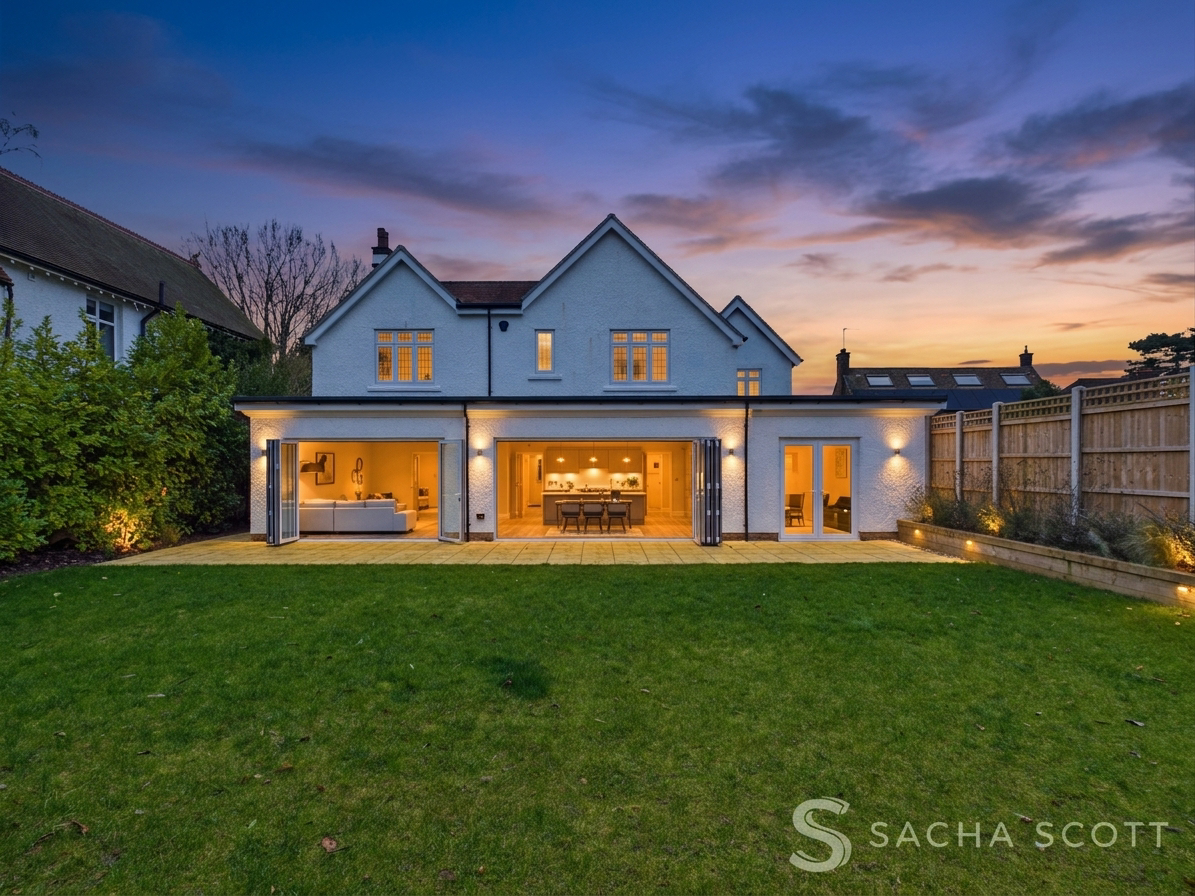 Cross Road, Tadworth, KT20, photo 2