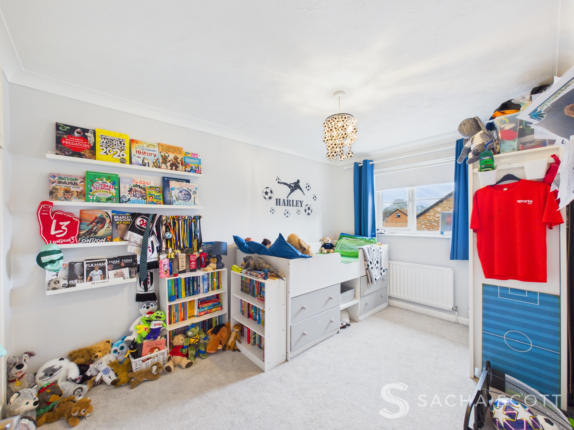 Four Bedroom Terraced Family Home, Lower Dunnymans, Banstead, SM7, photo 15