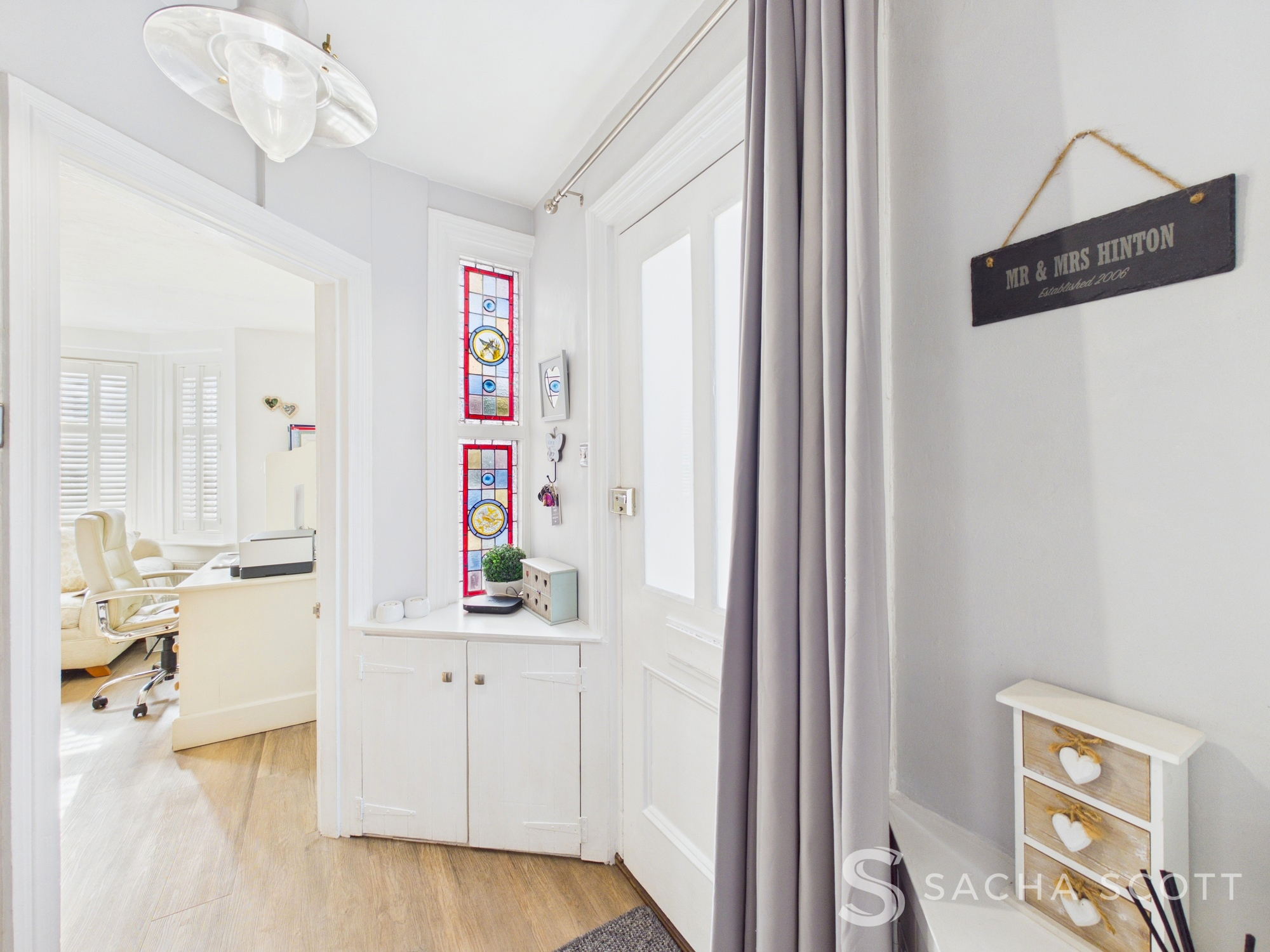 Meadow Walk, Walton On The Hill, KT20, photo 32