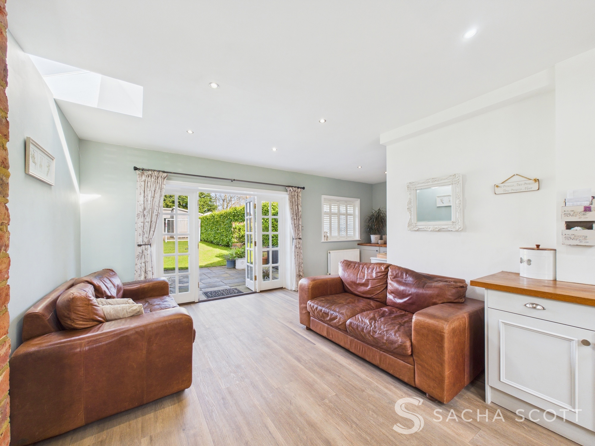 Meadow Walk, Walton On The Hill, KT20, photo 14