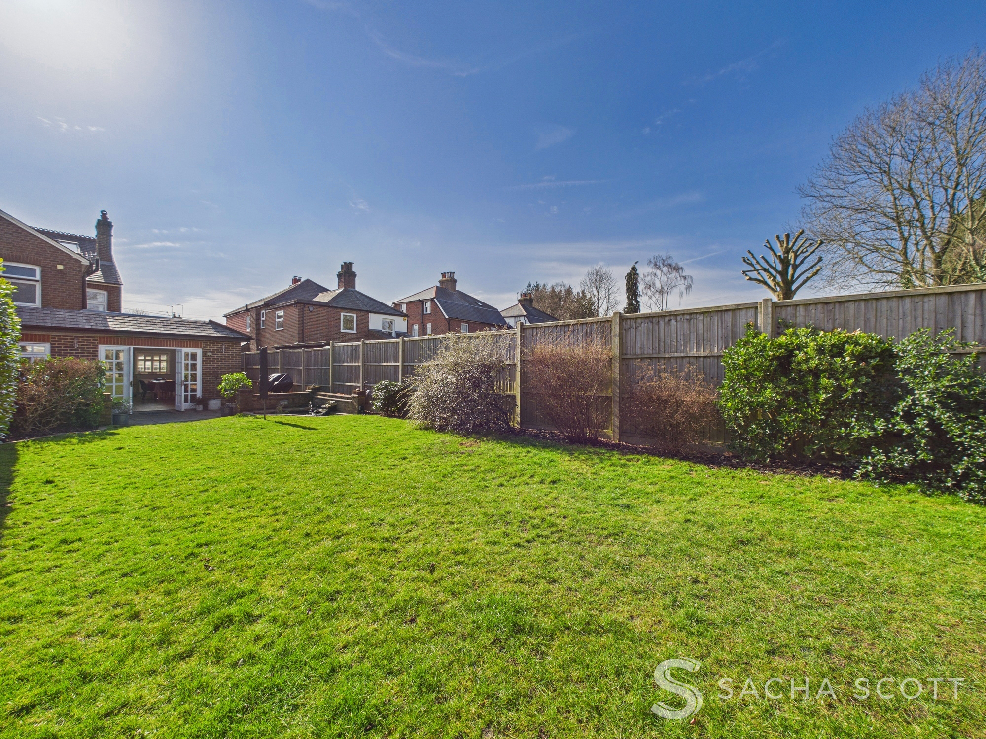 Meadow Walk, Walton On The Hill, KT20, photo 4