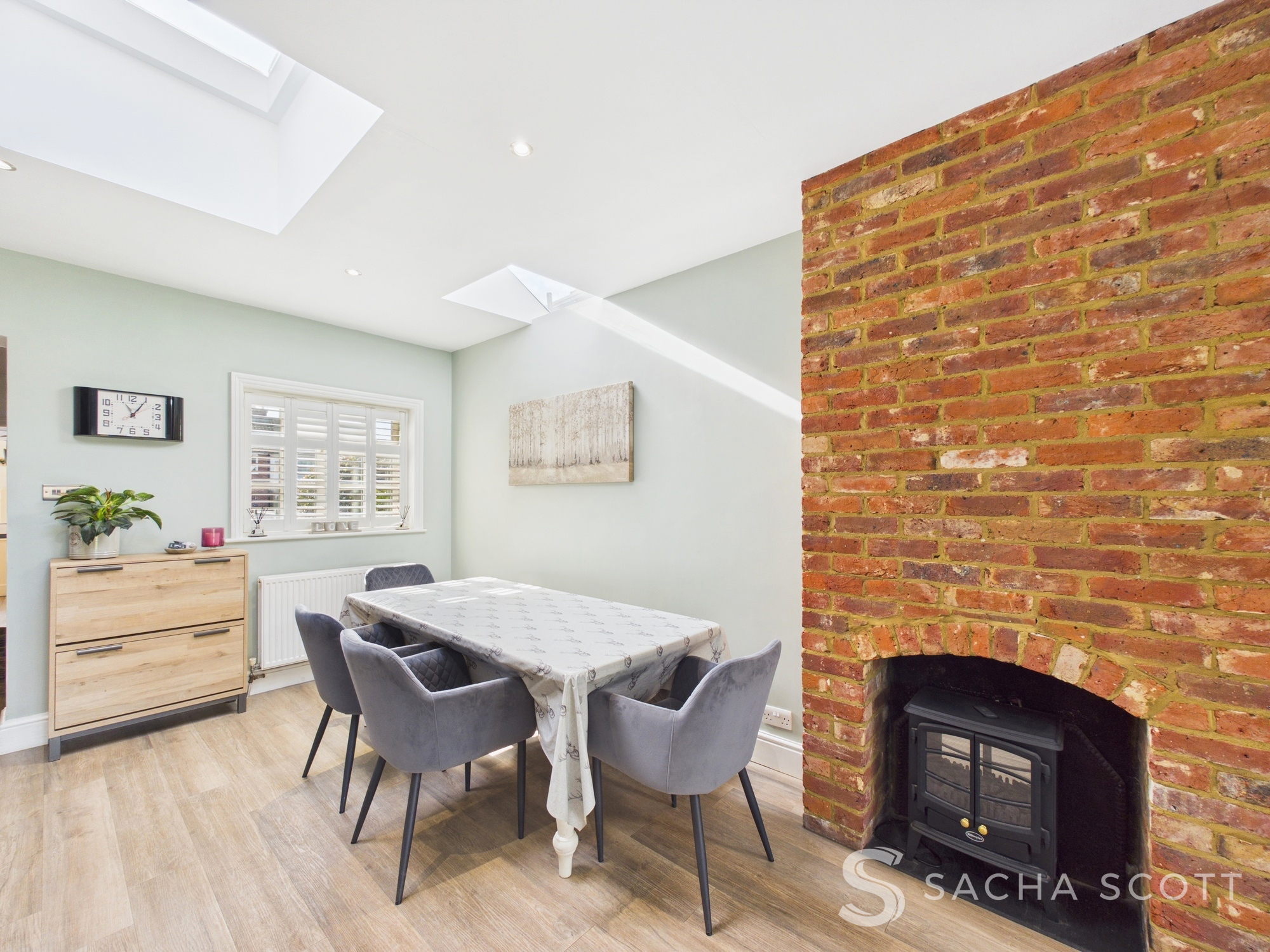 Meadow Walk, Walton On The Hill, KT20, photo 17