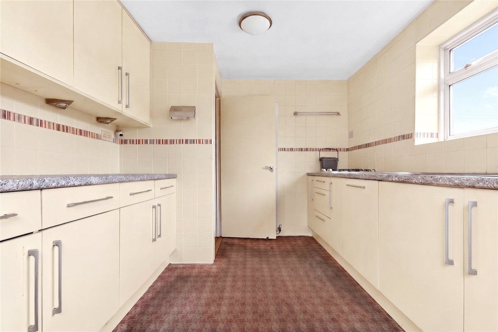 King Edwards Road, Ascot, Berkshire, SL5, photo 2