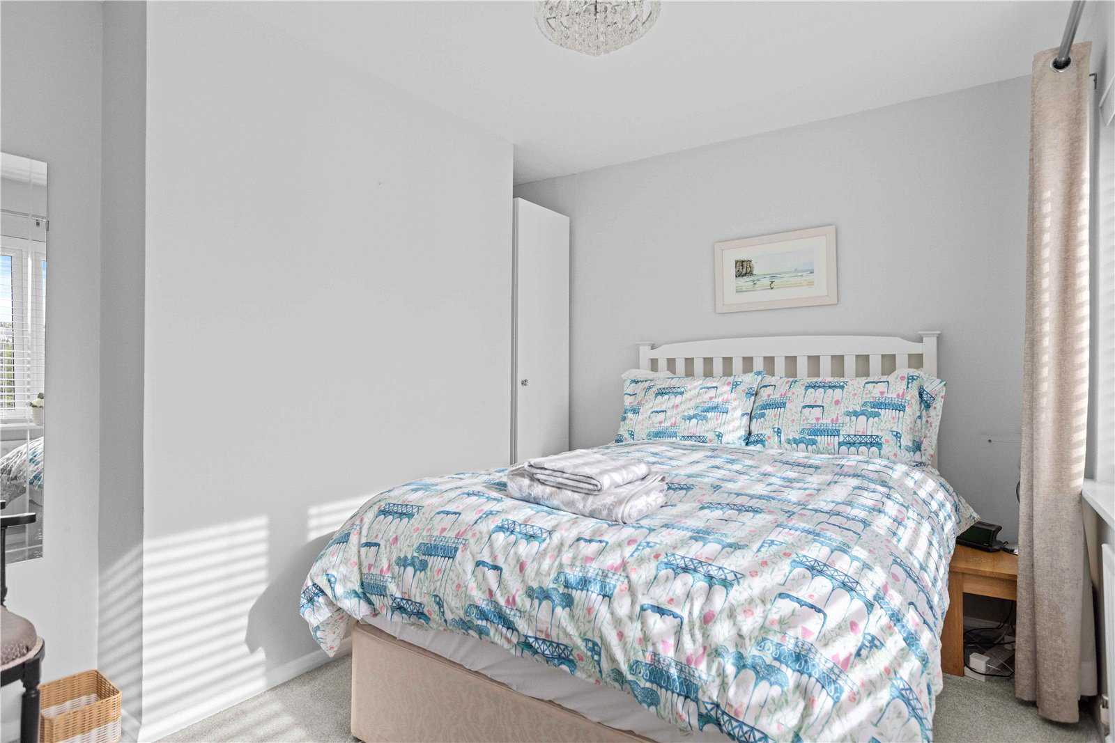Barnsford Crescent, West End, Woking, Surrey, GU24, photo 14