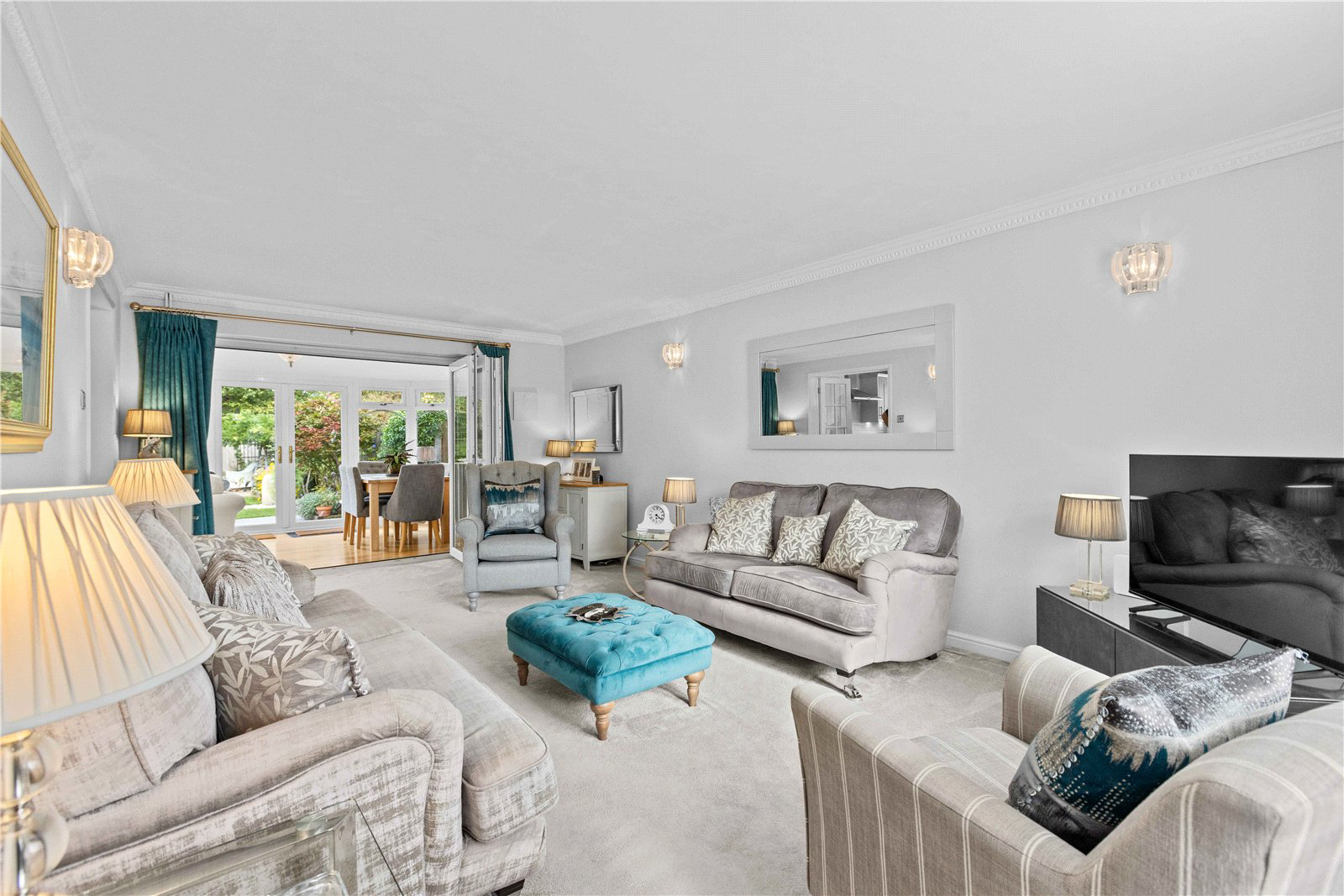 Barnsford Crescent, West End, Woking, Surrey, GU24, photo 9