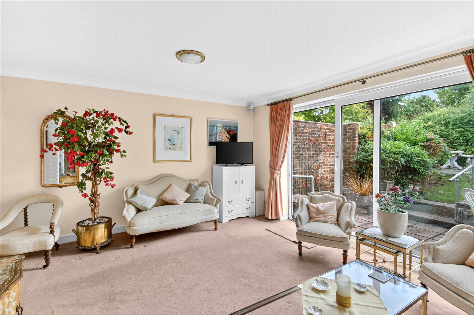 Living/Dining Room