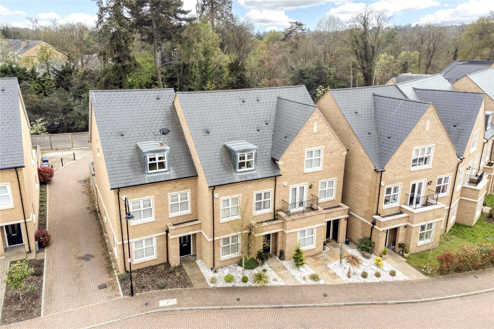 Queenswood Crescent, Englefield Green, Egham, Surrey, TW20
