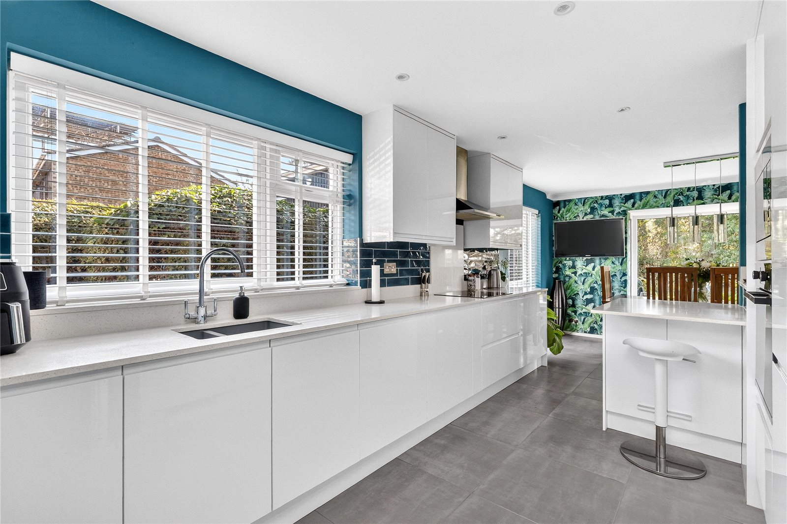 Silwood, Bracknell, Berkshire, RG12, photo 2