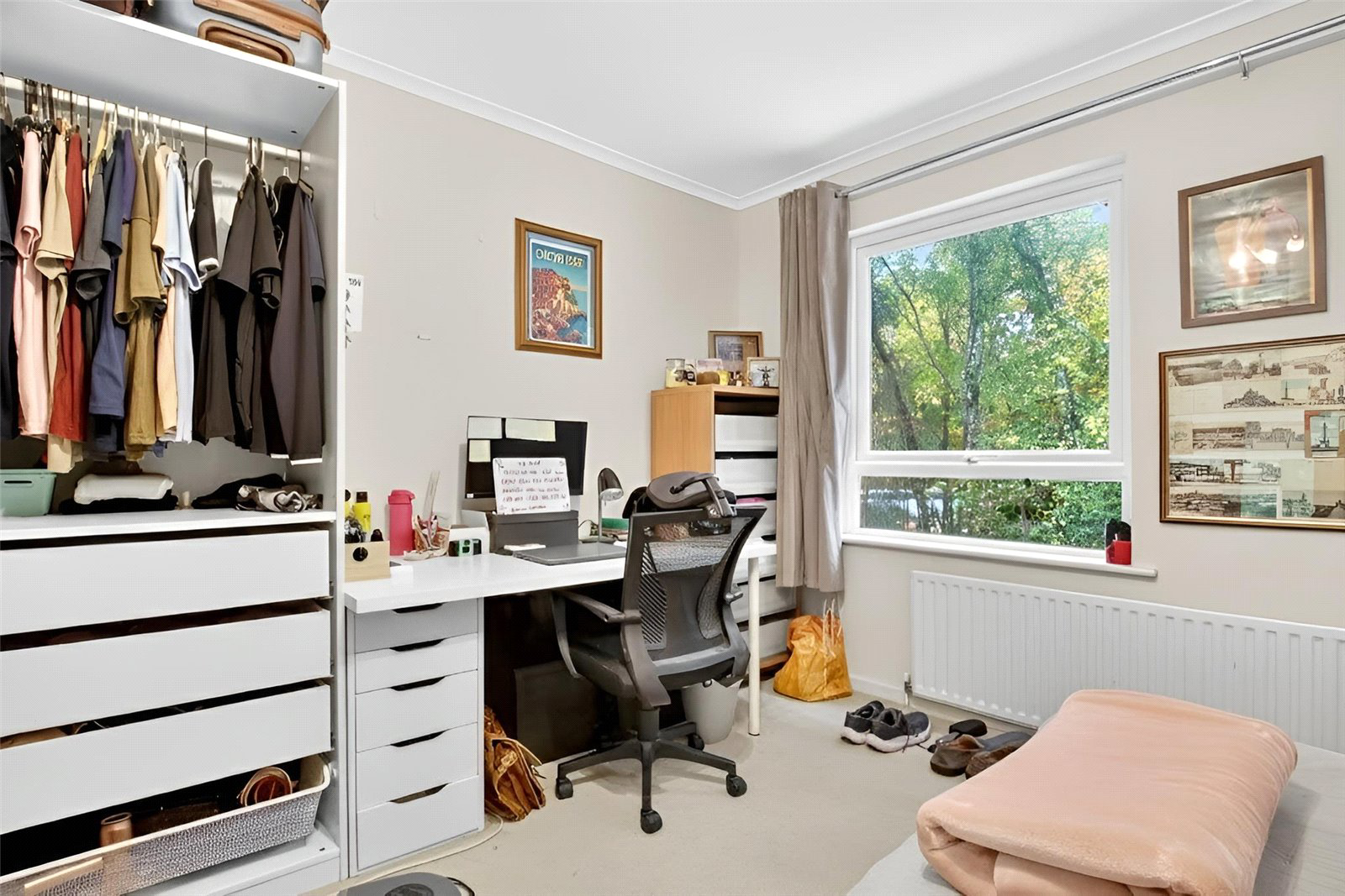 Photo 8