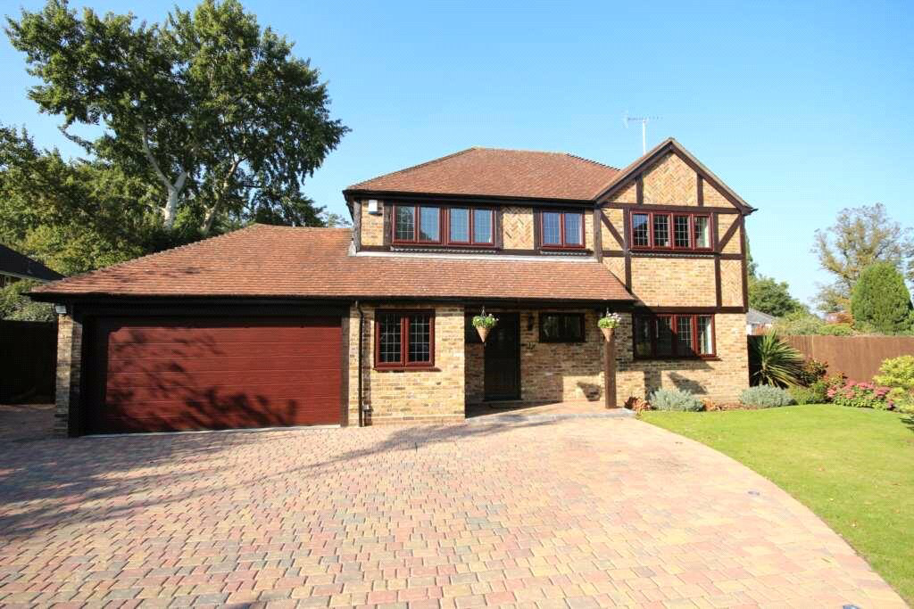 Nevelle Close, Binfield, Bracknell, Berkshire, RG42