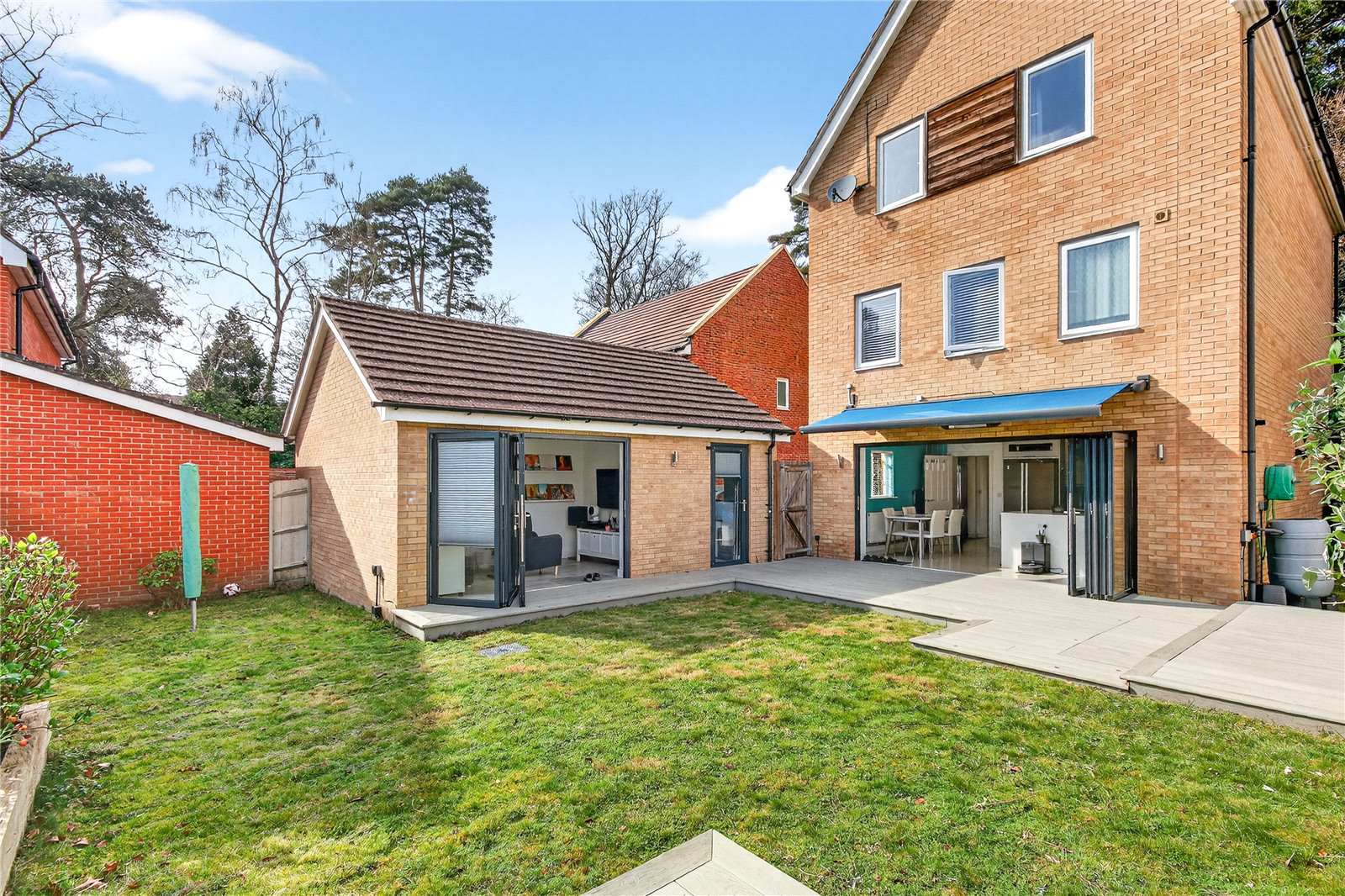 Jaguar Lane, Bracknell, Berkshire, RG12, photo 18
