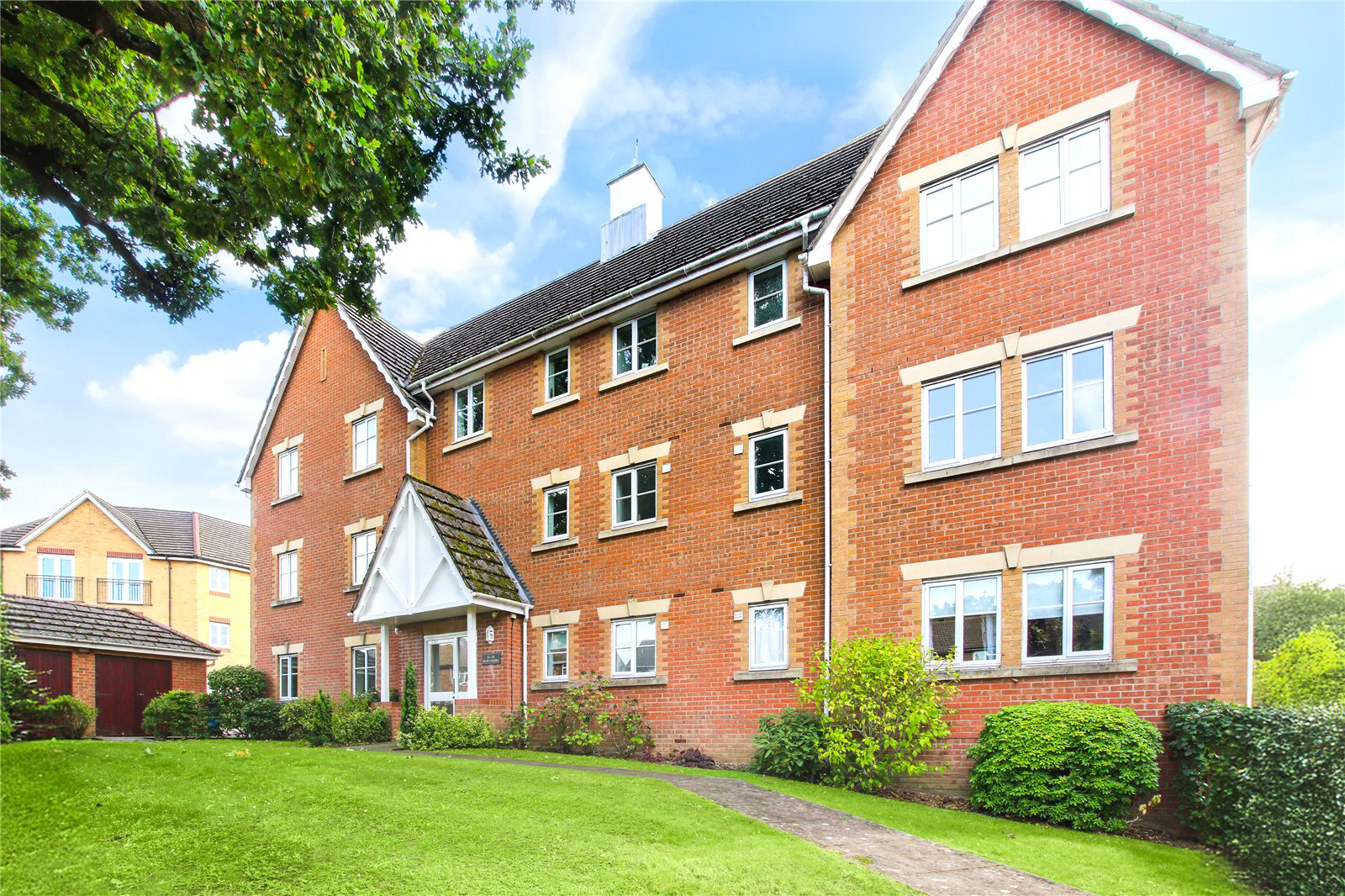 Boole Heights, Bracknell, RG12