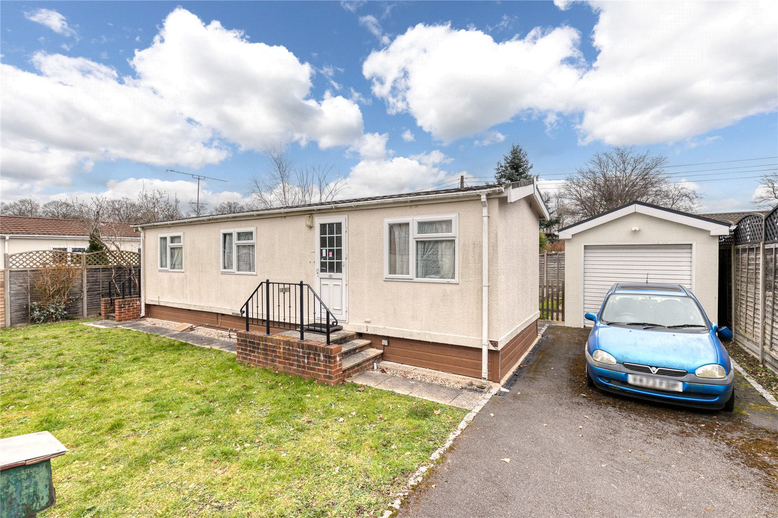 The Elms, Warfield Park, Bracknell, Berkshire, RG42