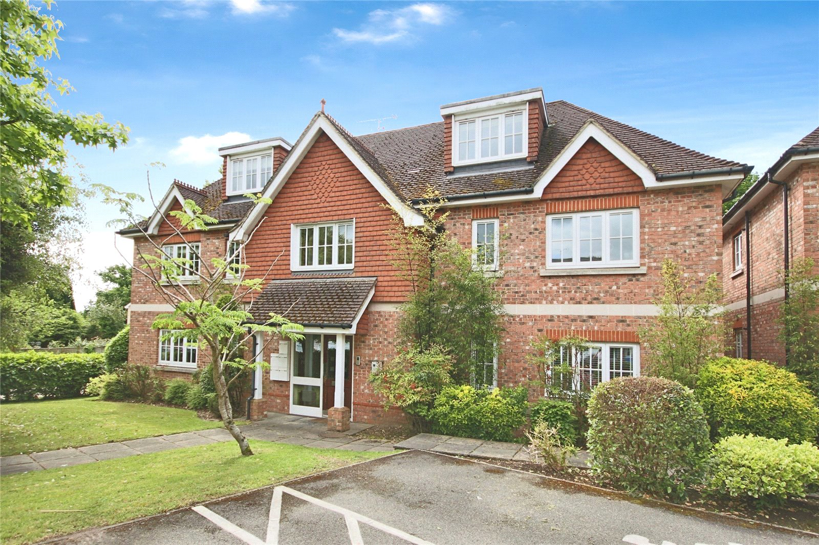 Bardeen Place, Bracknell, Berkshire, RG12