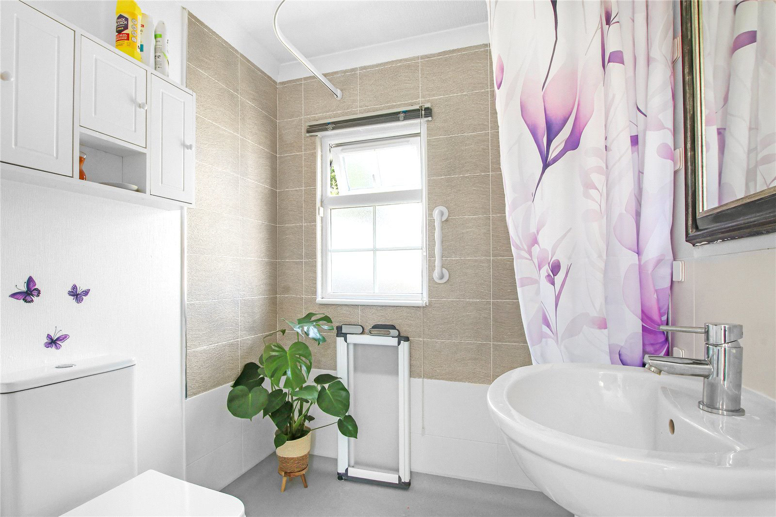 Wellingtonias, Warfield Park, Bracknell, Berkshire, RG42, photo 9