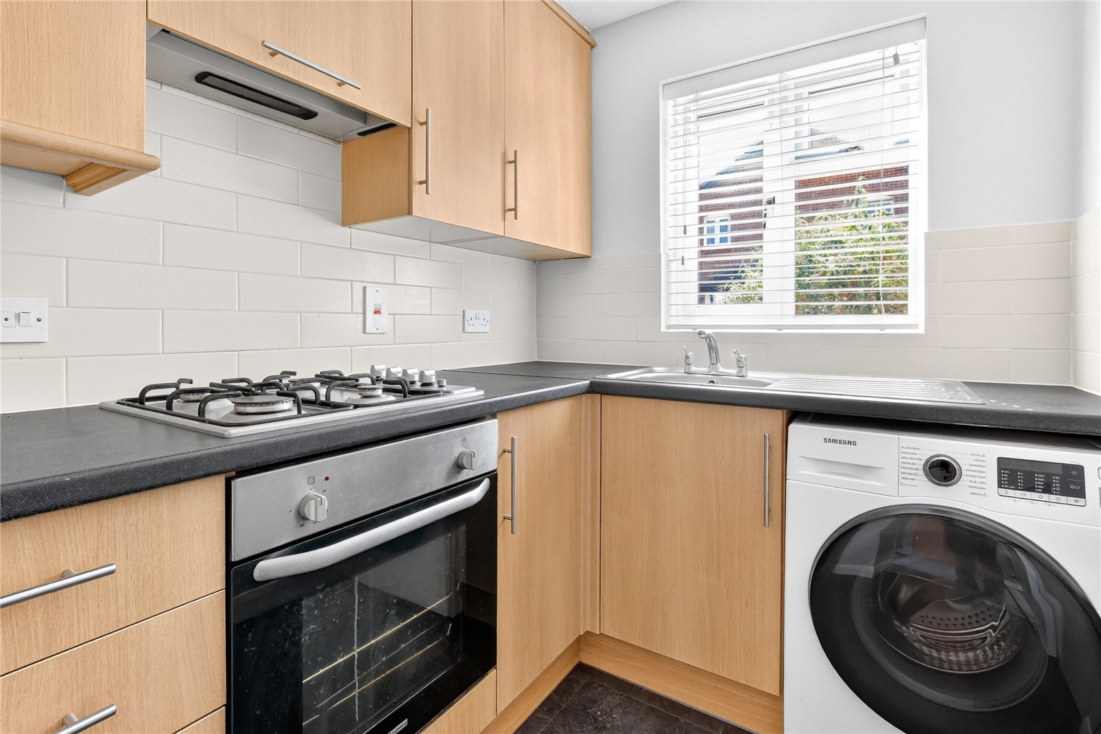Mary Mead, Warfield, Bracknell, Berkshire, RG42, photo 2