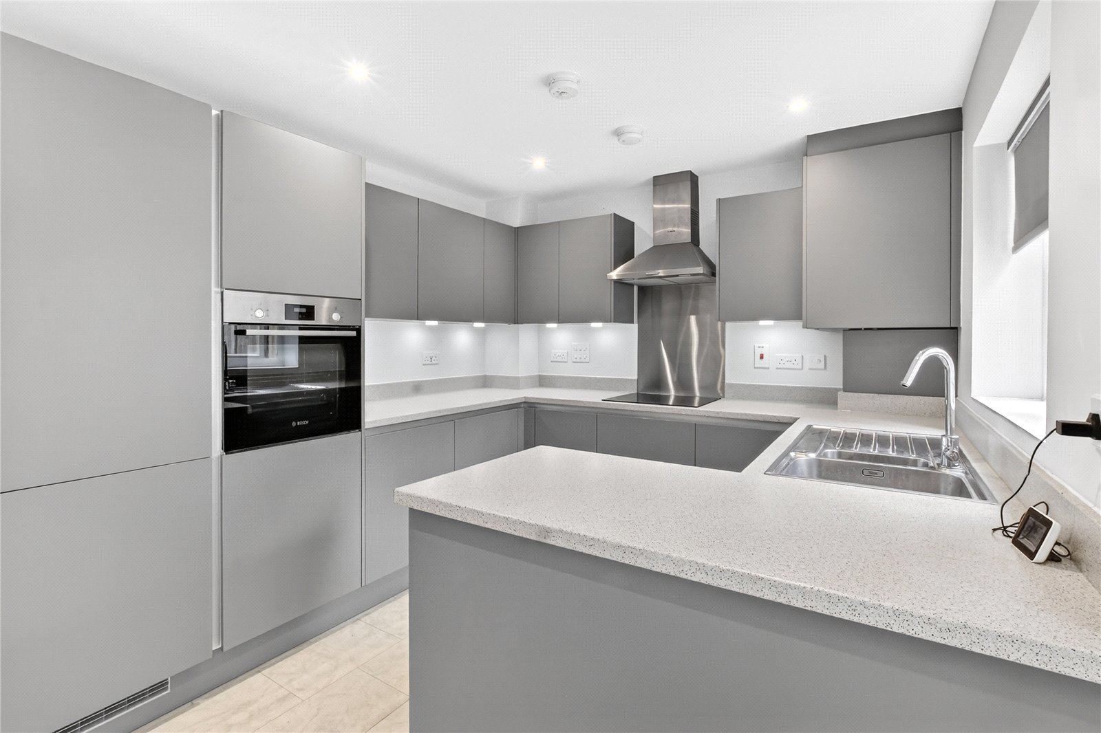 Johnstone Close, Bracknell, Berkshire, RG12
