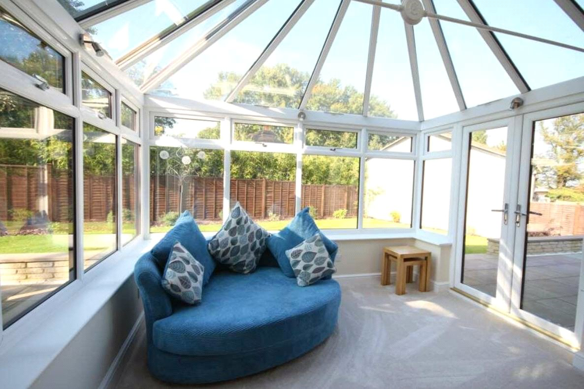 Nevelle Close, Binfield, Bracknell, Berkshire, RG42, photo 5