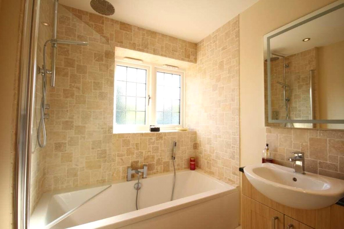 Nevelle Close, Binfield, Bracknell, Berkshire, RG42, photo 11