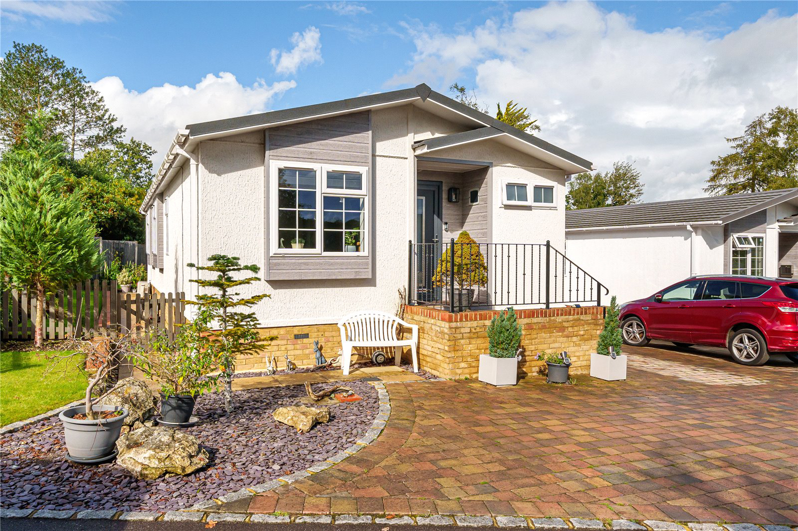 The Larches, Warfield Park, Bracknell, Berkshire, RG42, photo 15