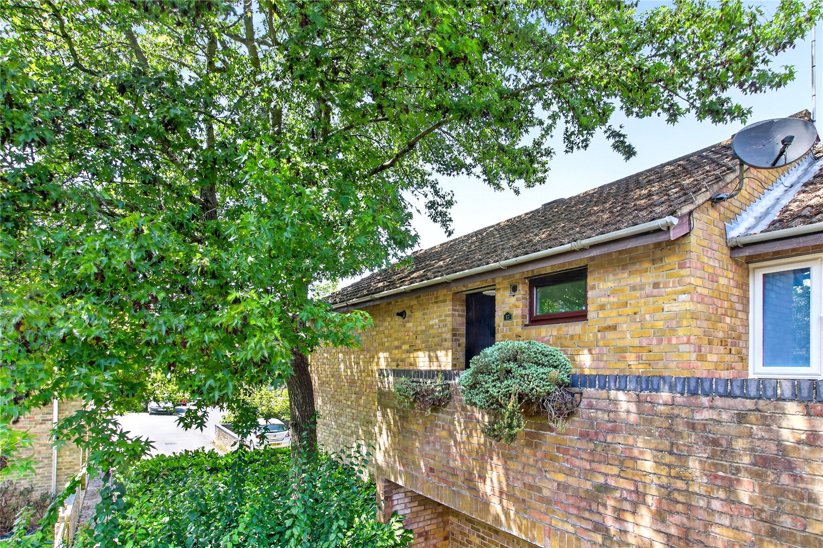 Herondale, Bracknell, Berkshire, RG12