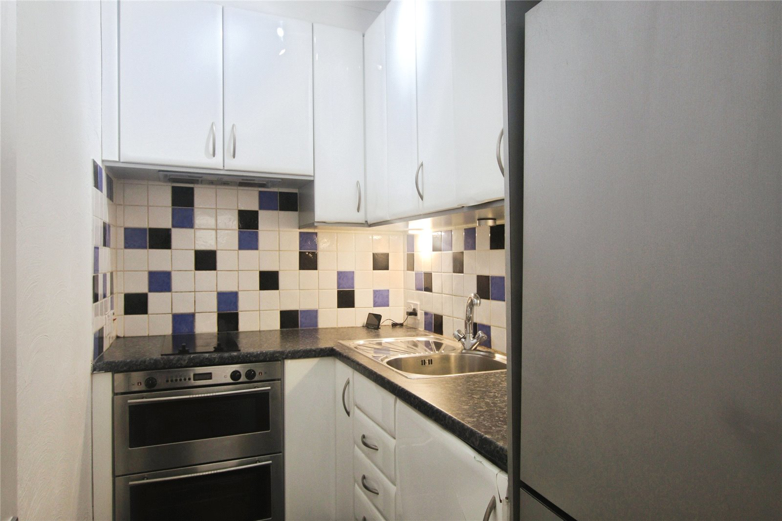 Southern Road, Camberley, Surrey, GU15, photo 3