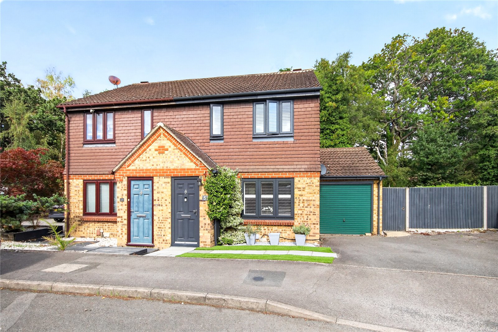 Pewsey Vale, Bracknell, Berkshire, RG12